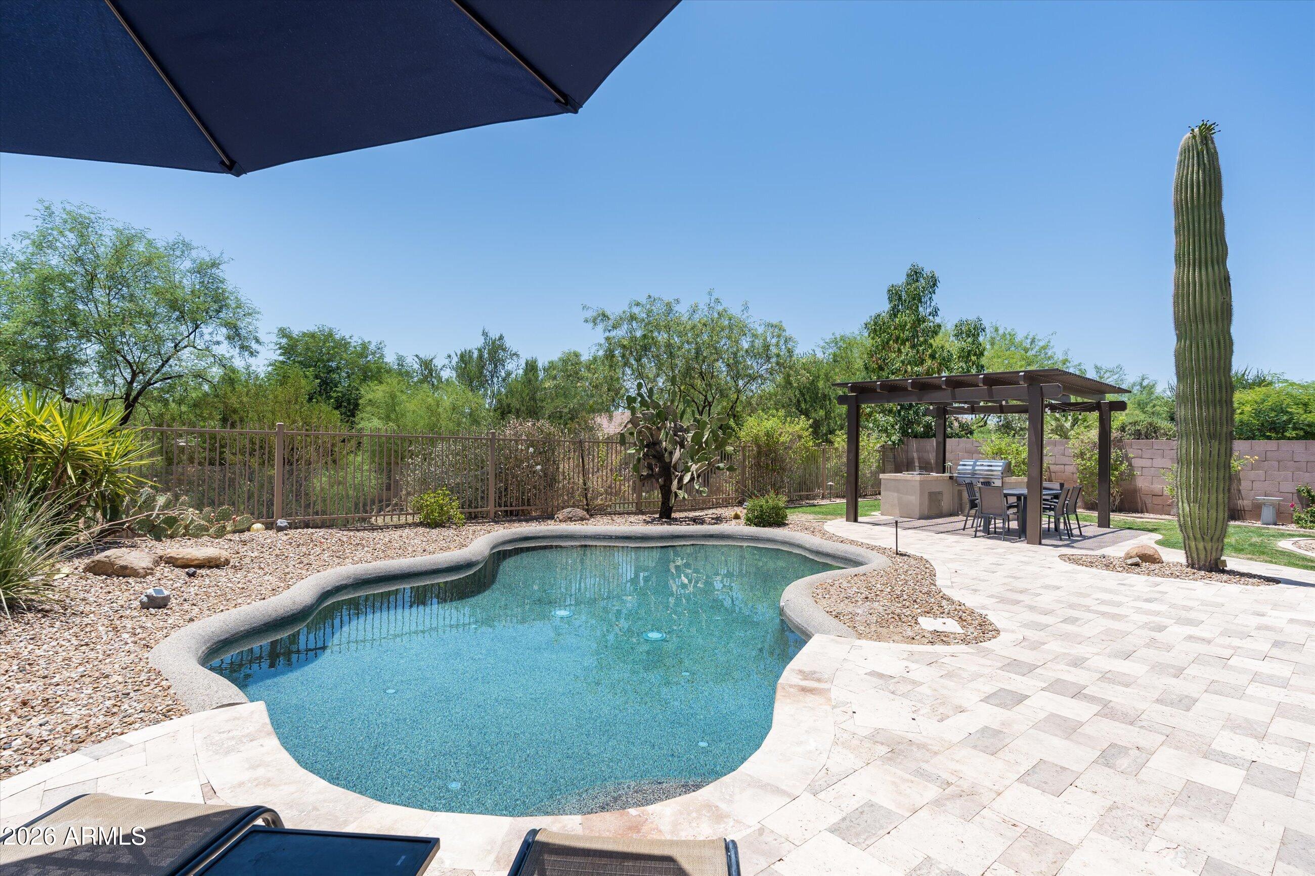 DESERT RIDGE LOT 31 - Residential