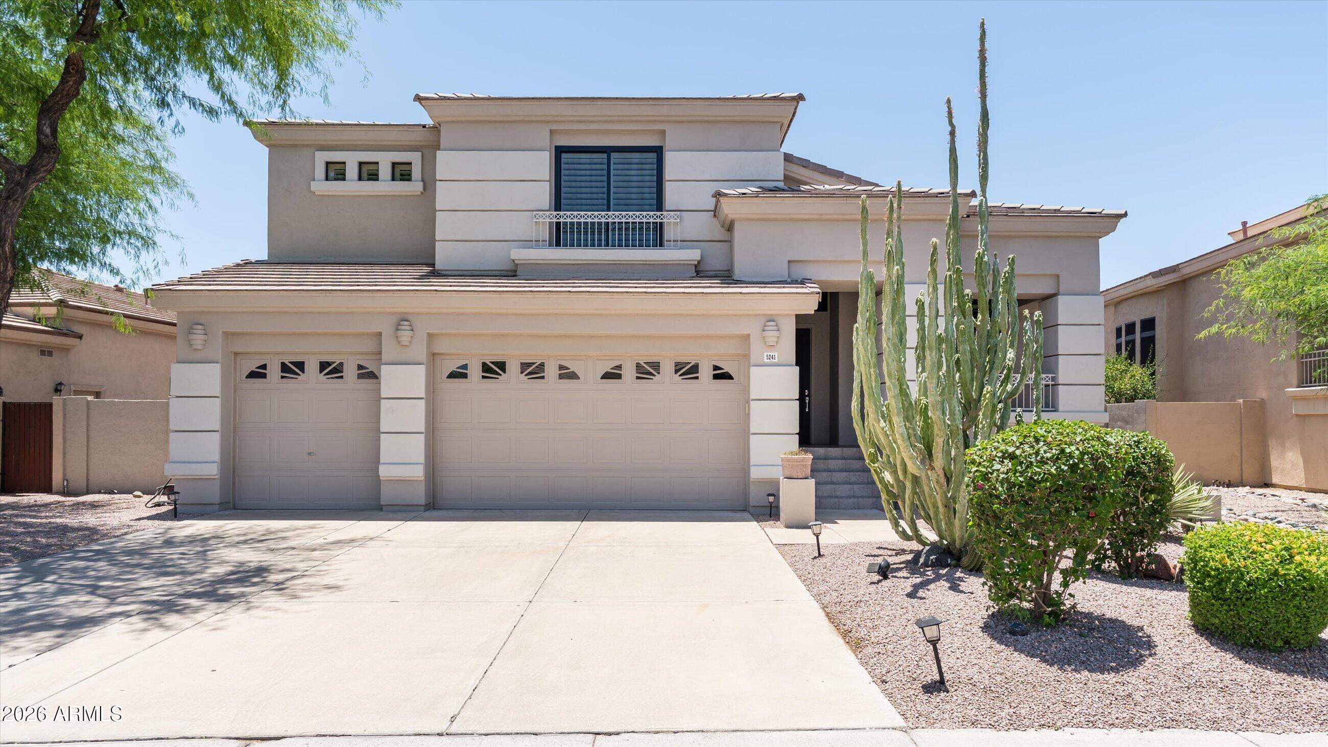 DESERT RIDGE LOT 31 - Residential