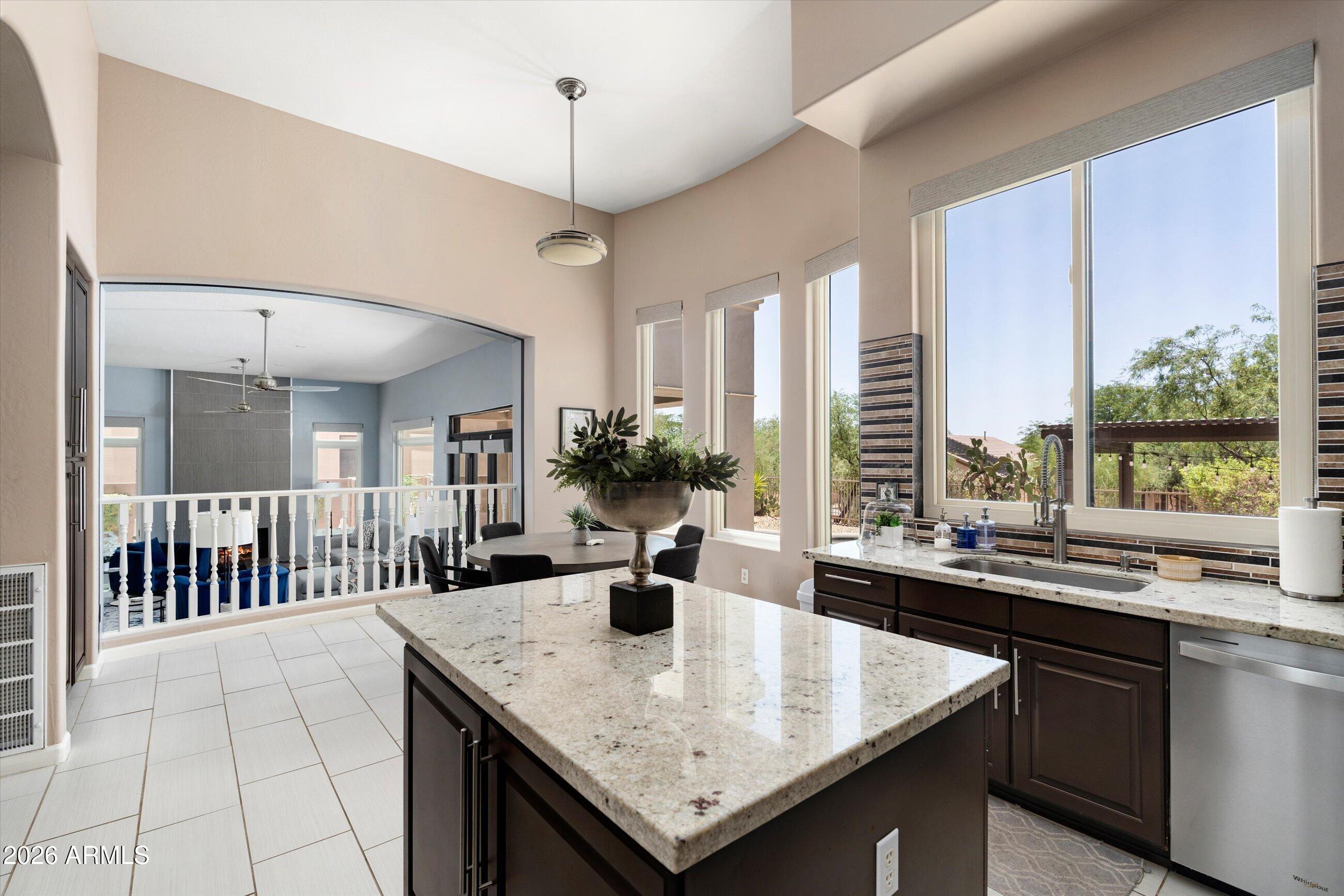 DESERT RIDGE LOT 31 - Residential