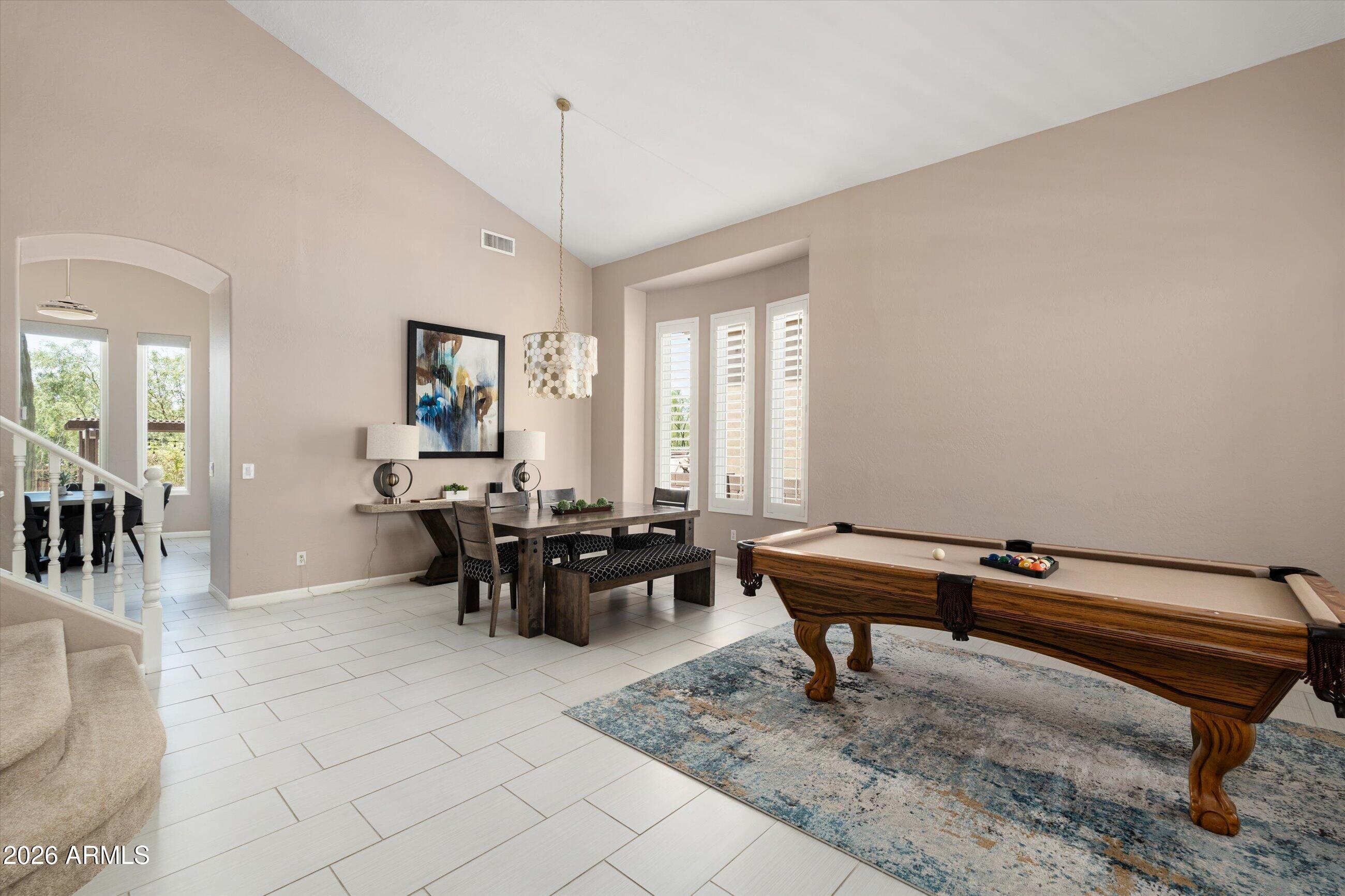 DESERT RIDGE LOT 31 - Residential