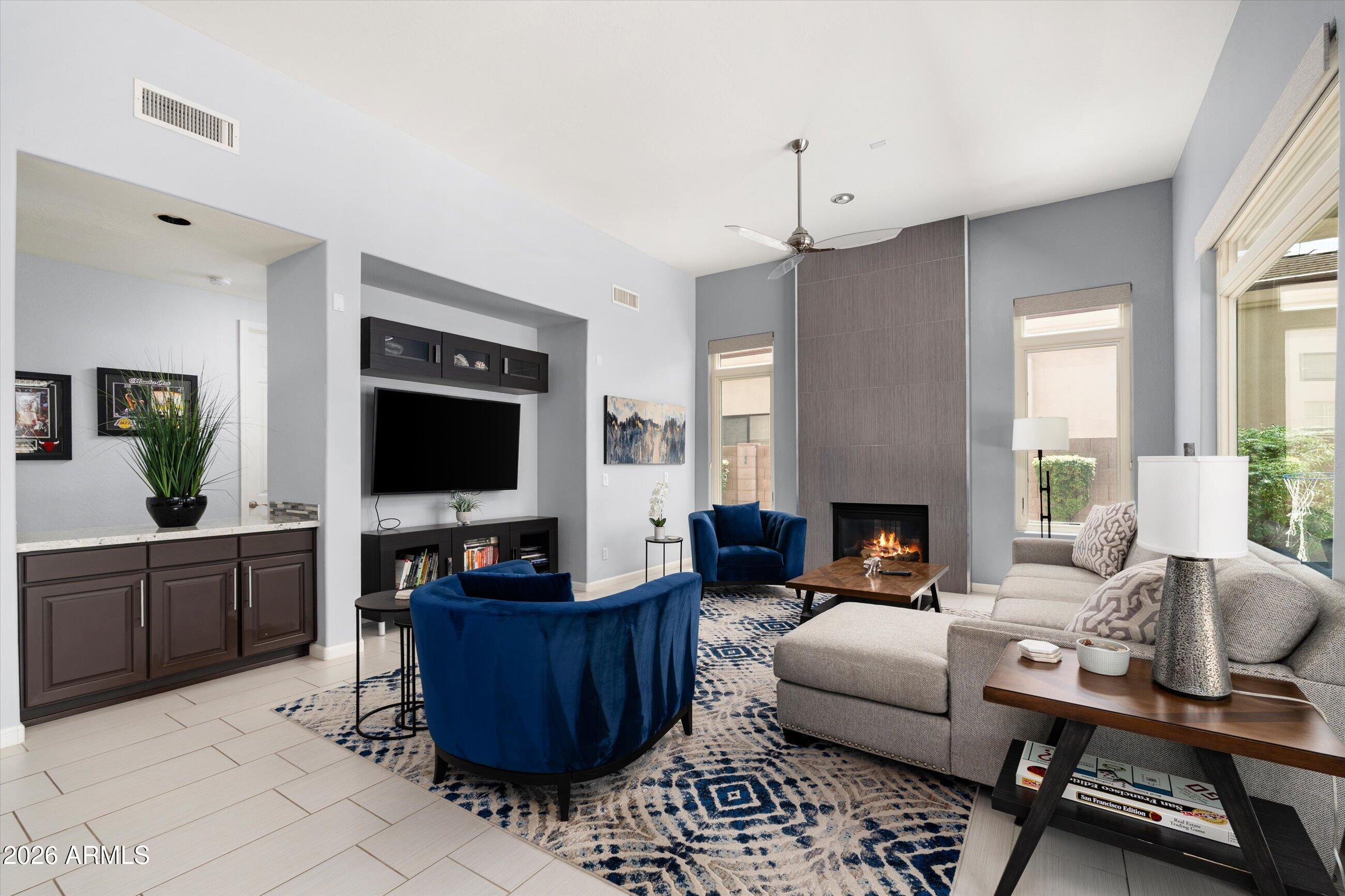 DESERT RIDGE LOT 31 - Residential