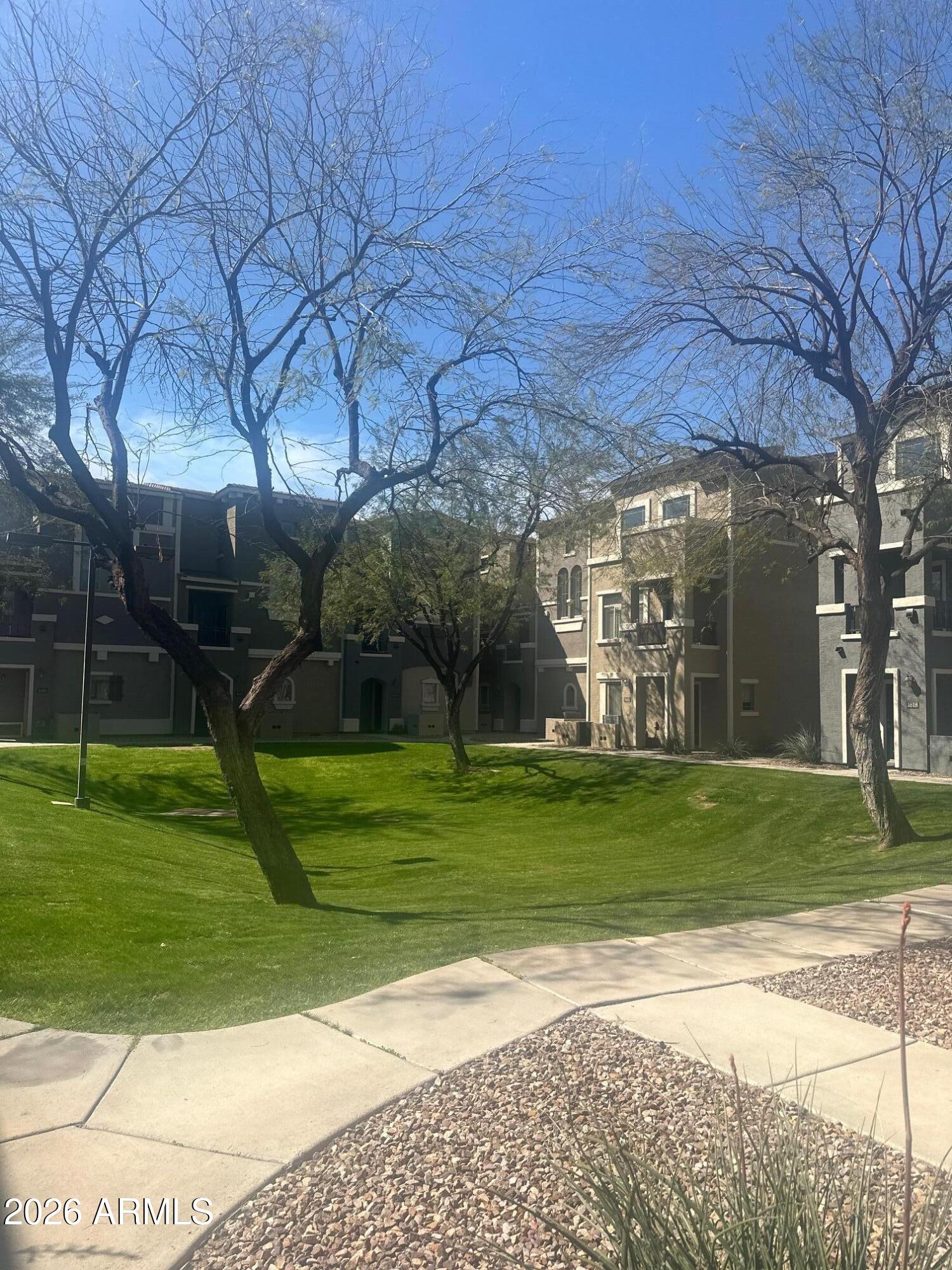 VILLAGIO AT TEMPE CONDOMINIUM AMD - Residential Lease