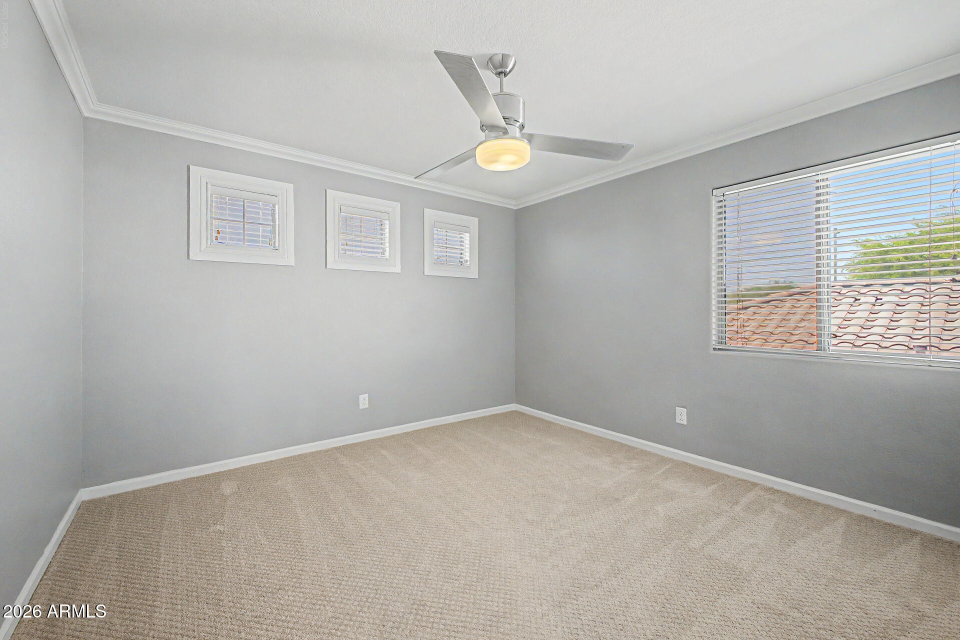 TRIPLE CROWN 3 - Residential