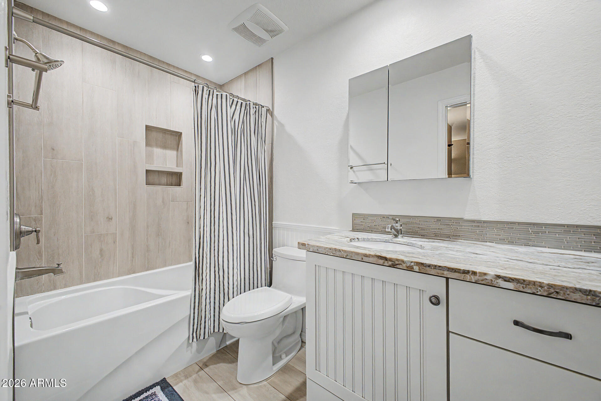 HEATHERBROOK SQUARE LT 1-180 TR AA-GG - Residential