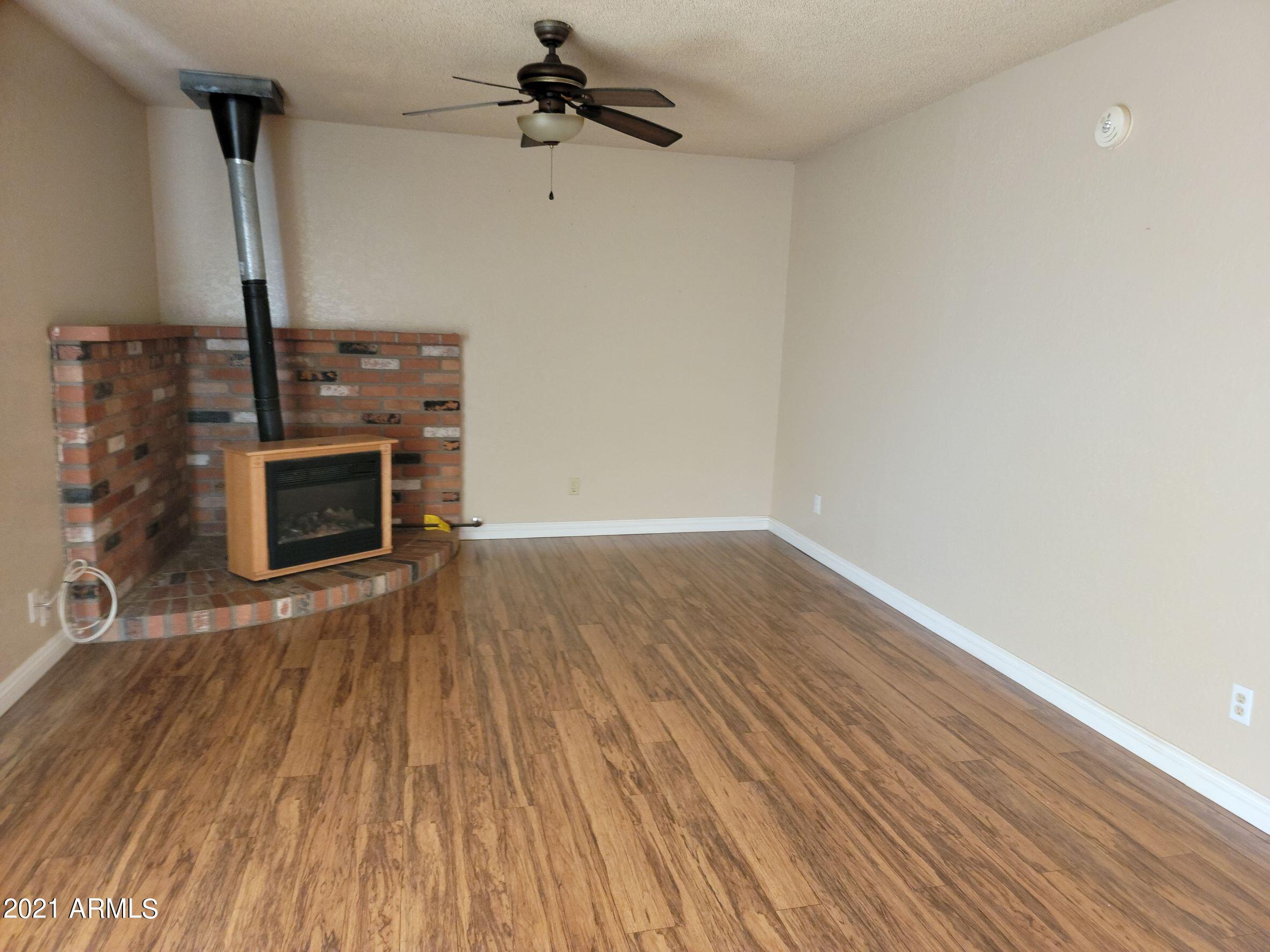 PUEBLO DEL SOL UNIT 8 - Residential