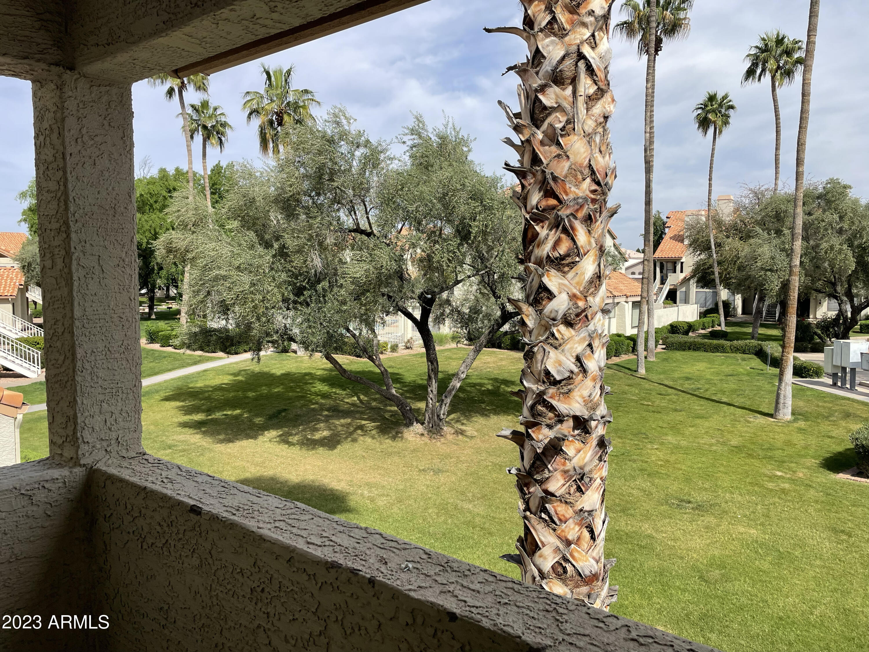 RAMBLEWOOD NORTH - Residential Lease