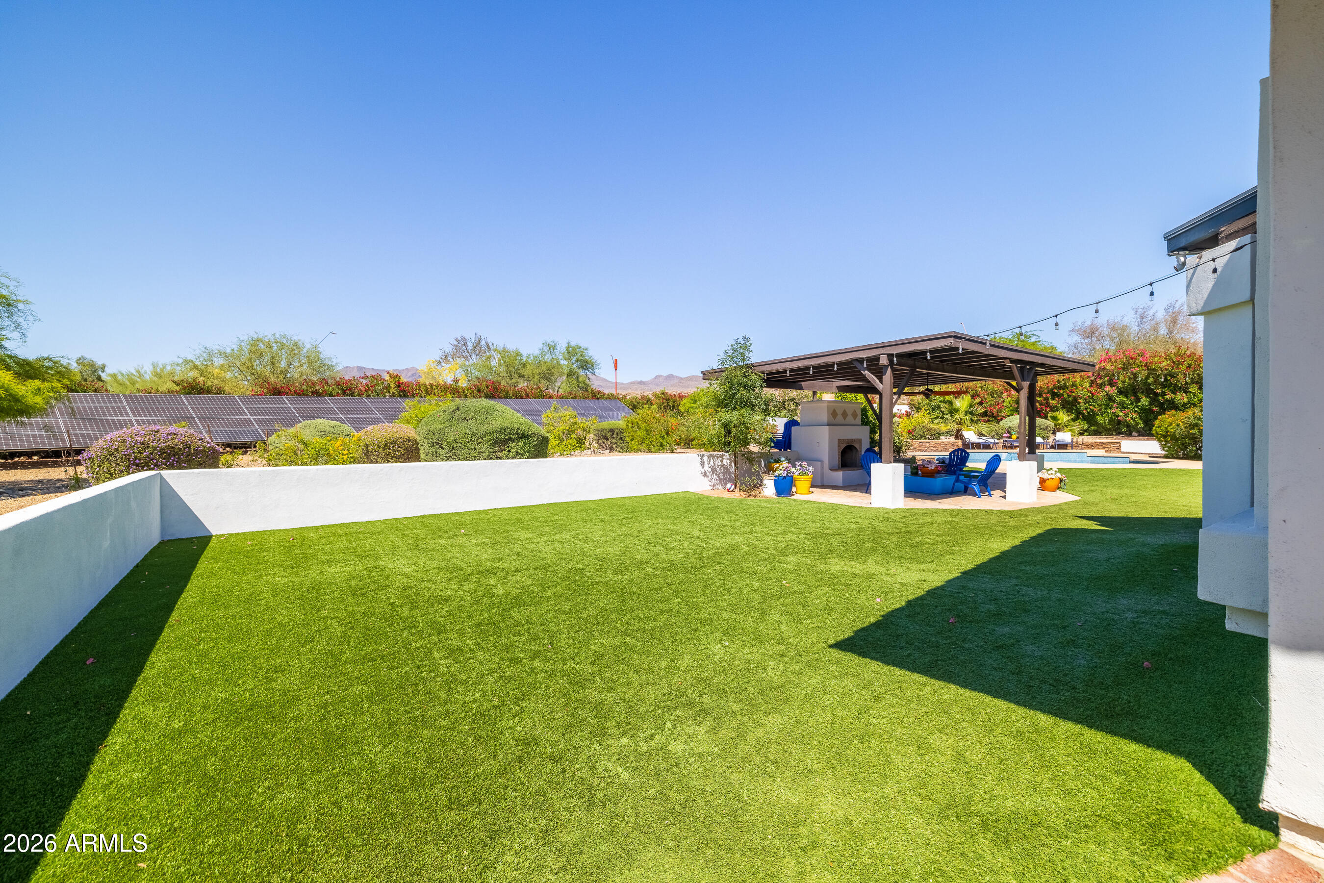 SCOTTSDALE FOOTHILLS - Residential