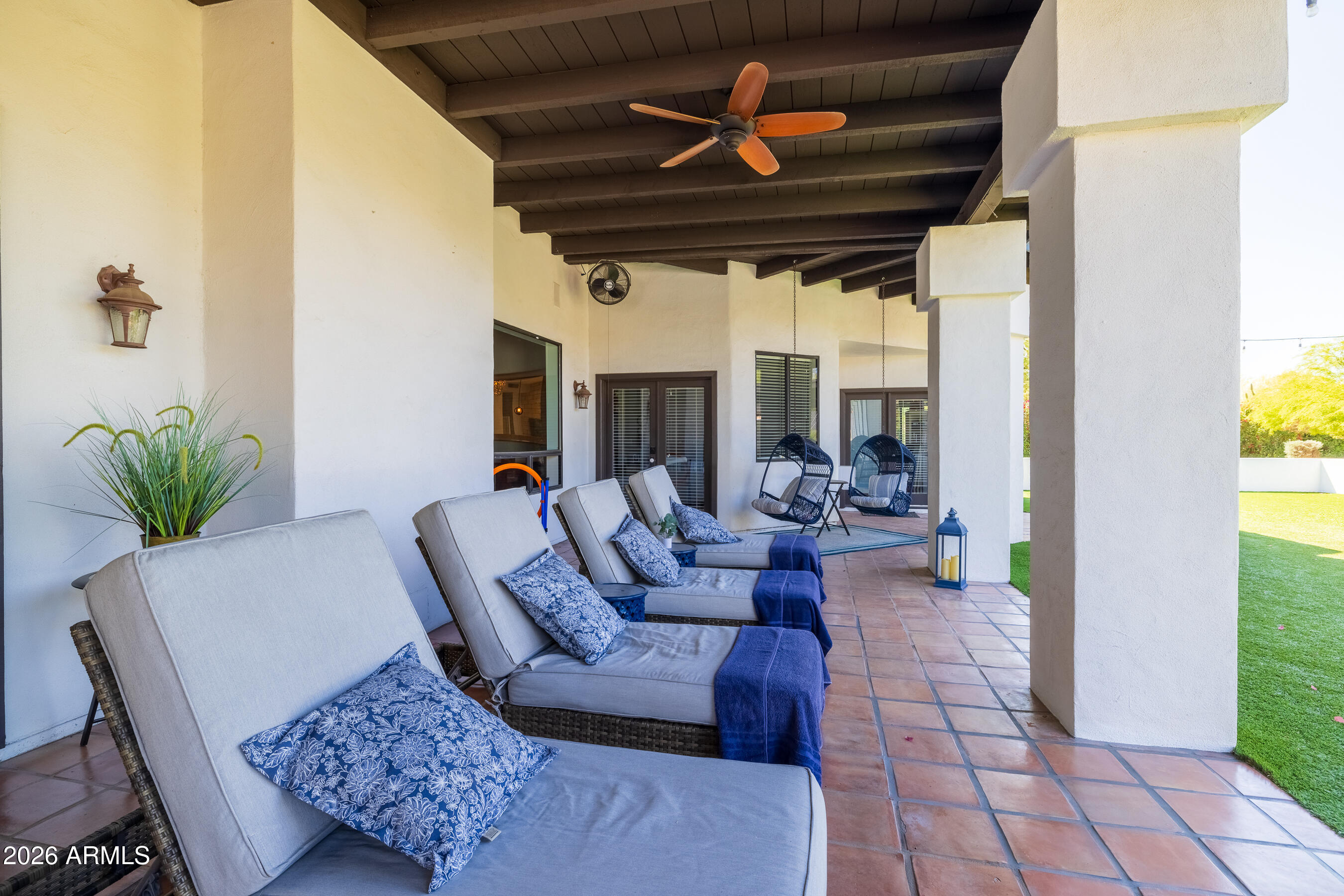 SCOTTSDALE FOOTHILLS - Residential