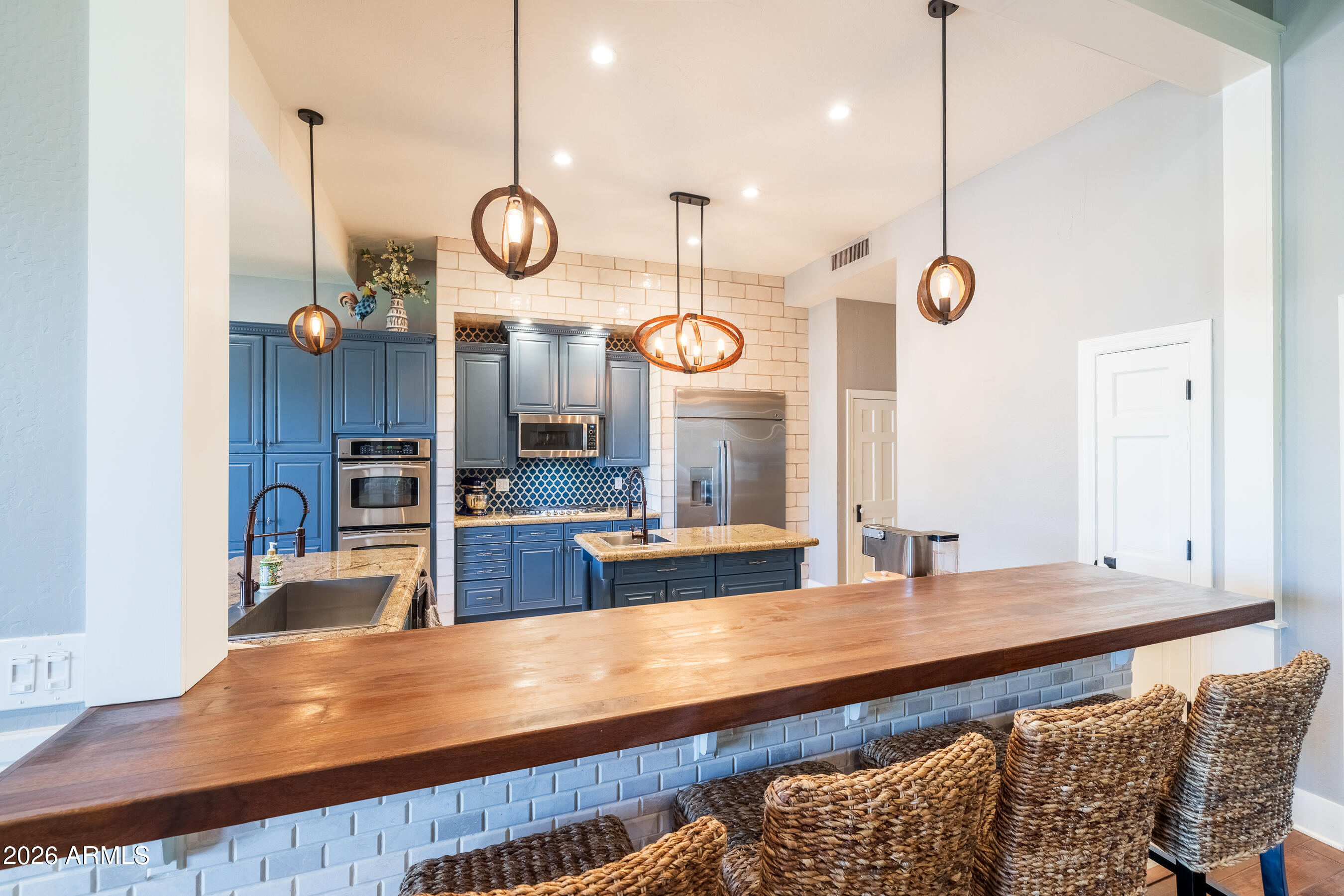 SCOTTSDALE FOOTHILLS - Residential