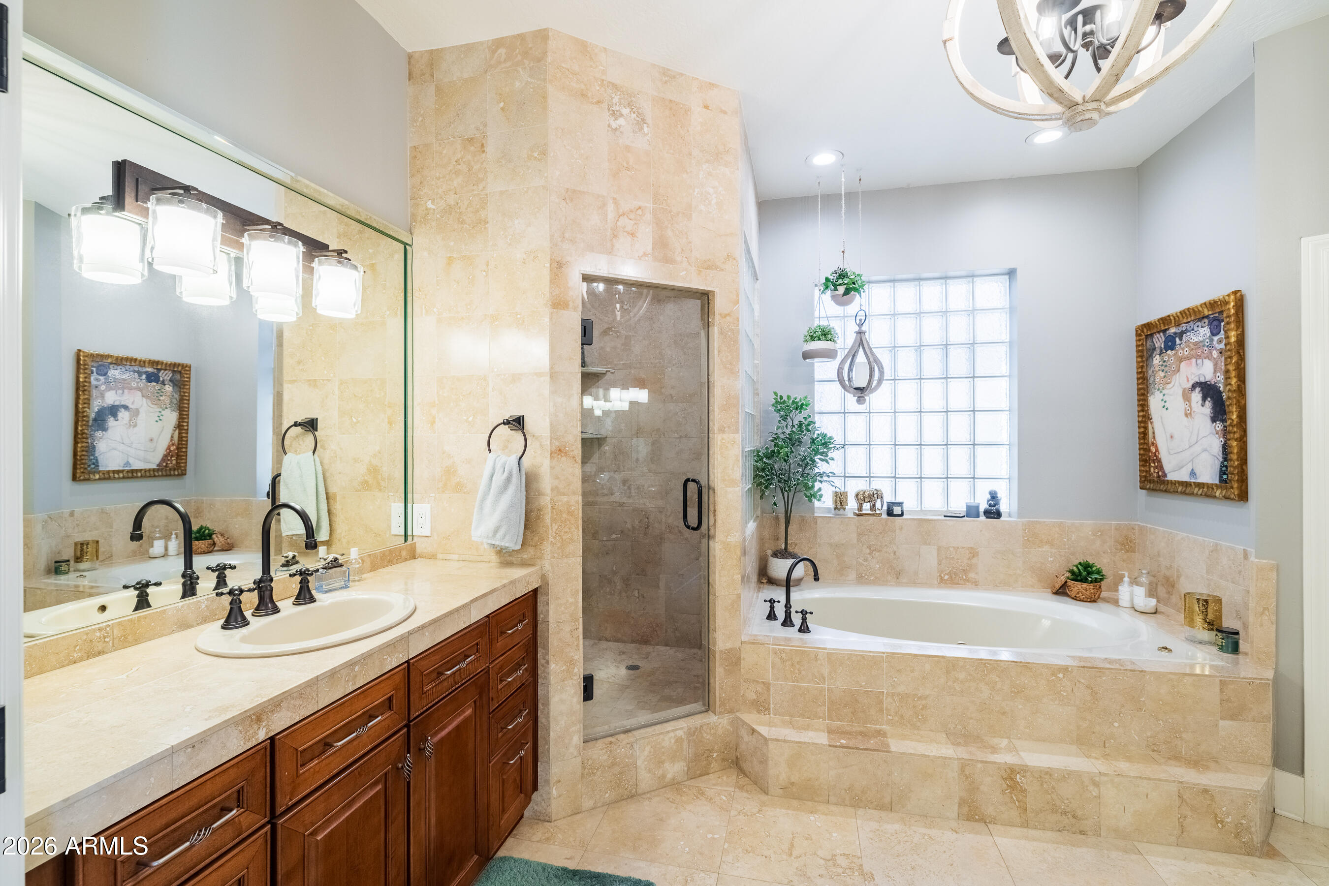SCOTTSDALE FOOTHILLS - Residential