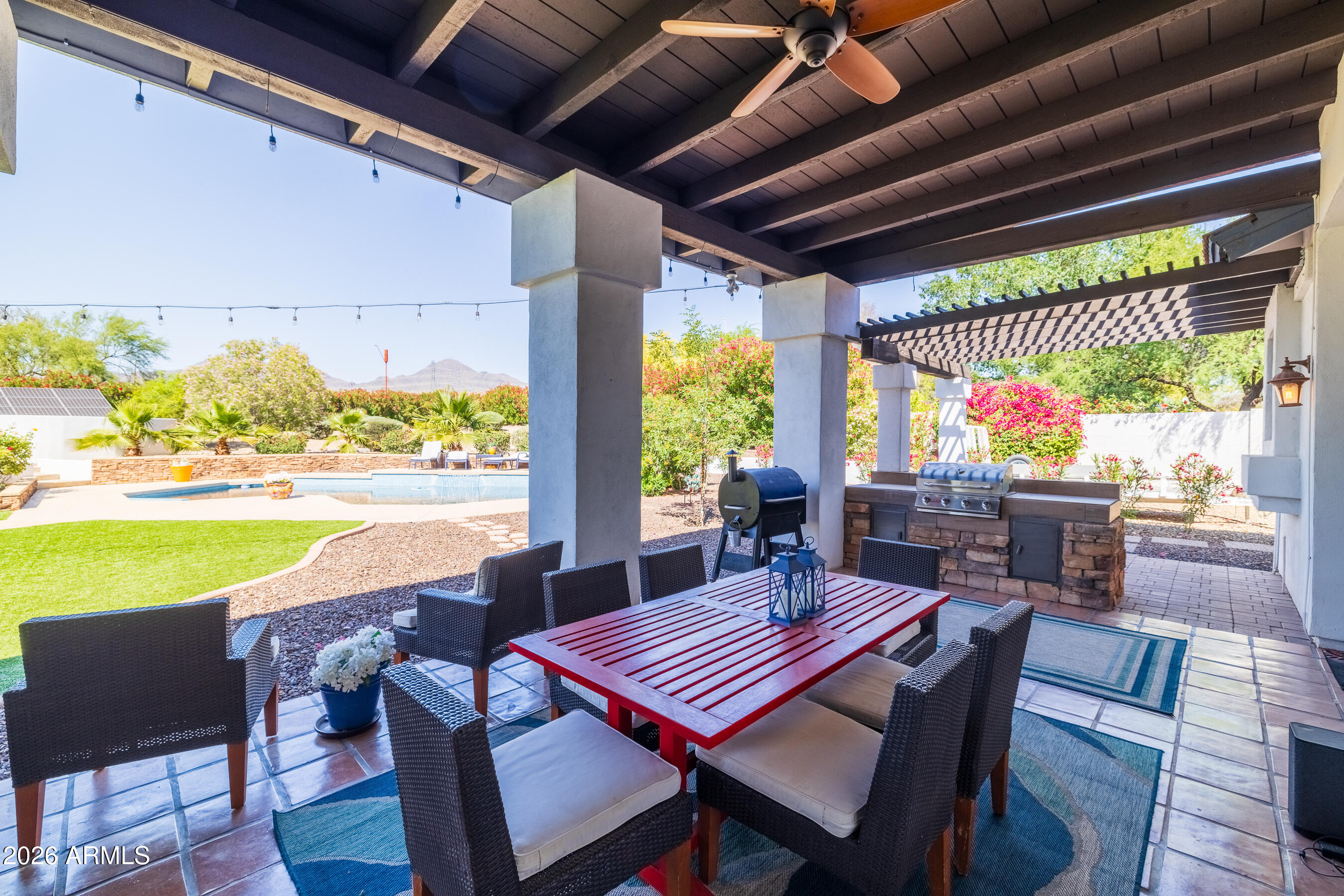 SCOTTSDALE FOOTHILLS - Residential