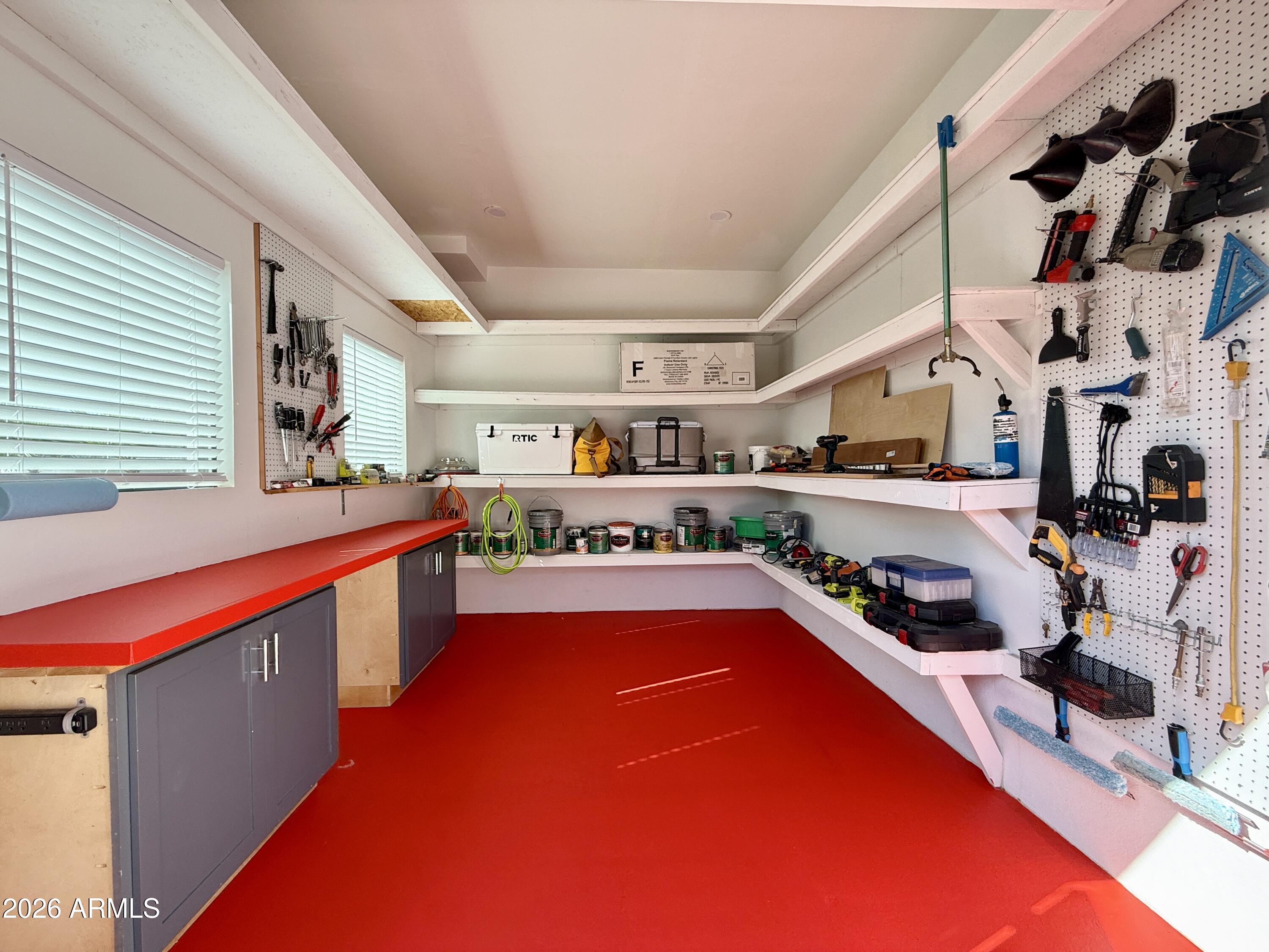 SCOTTSDALE FOOTHILLS - Residential