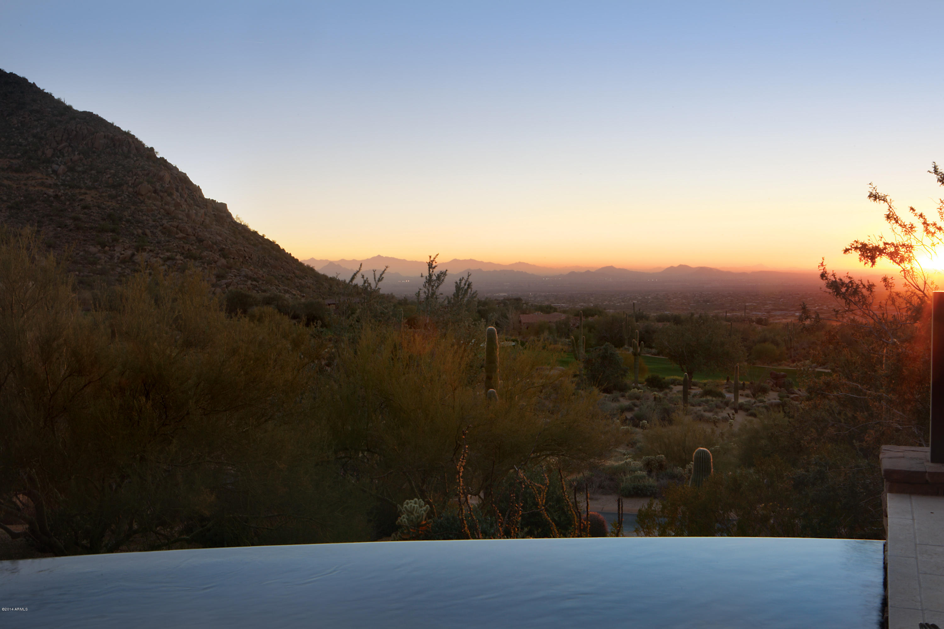 Estancia - Residential
