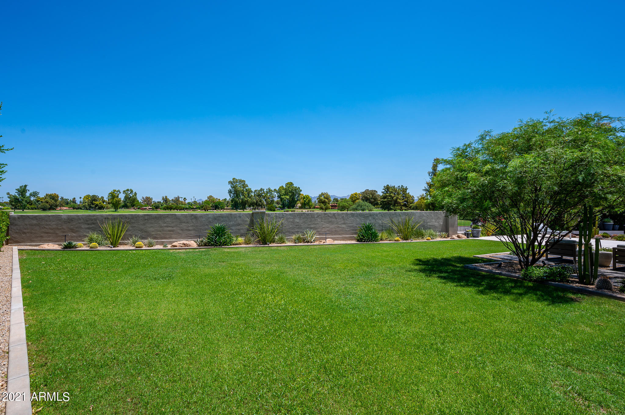 IRONWOOD AT CAMELBACK COUNTRY CLUB - Residential
