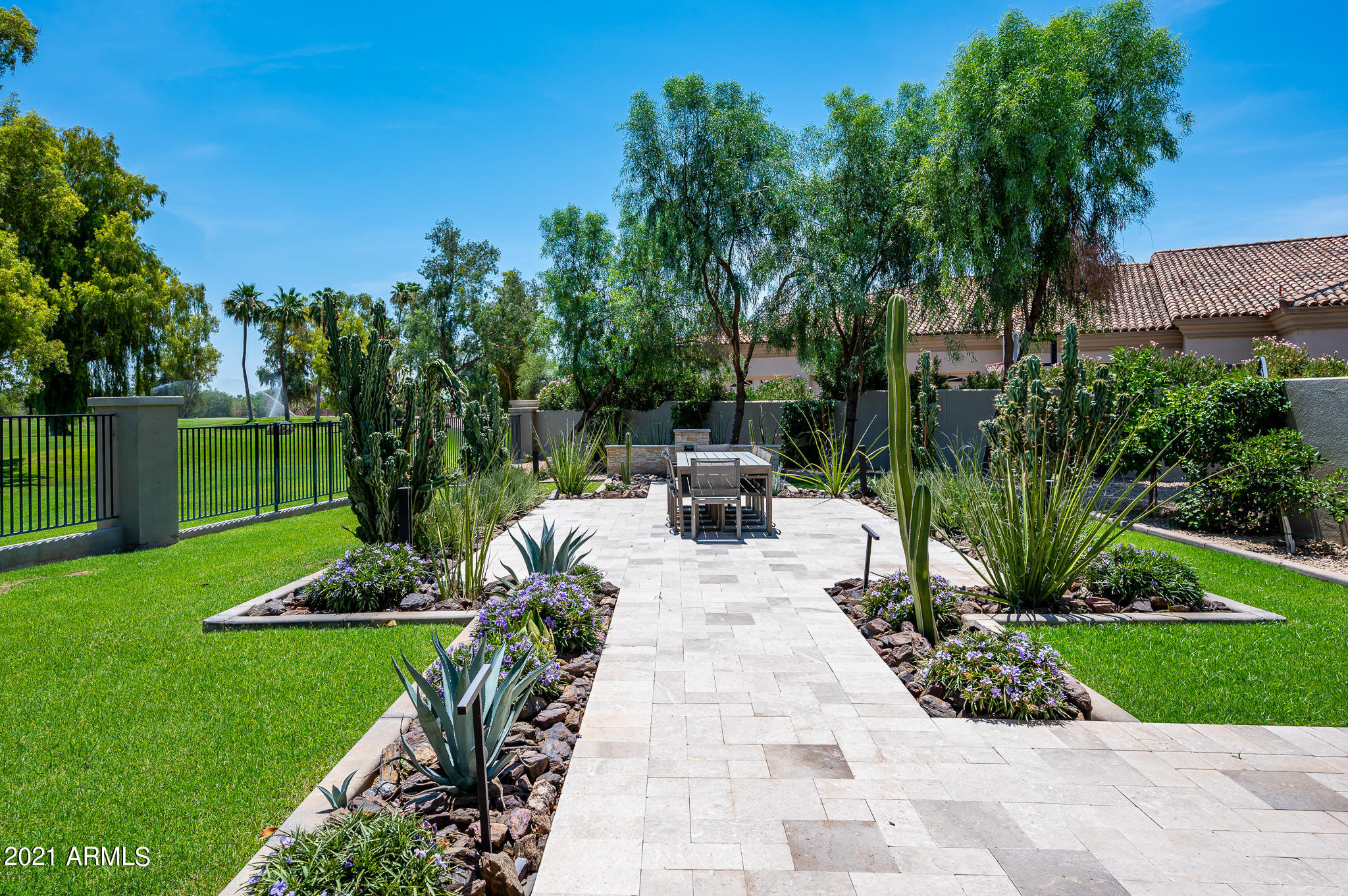 IRONWOOD AT CAMELBACK COUNTRY CLUB - Residential
