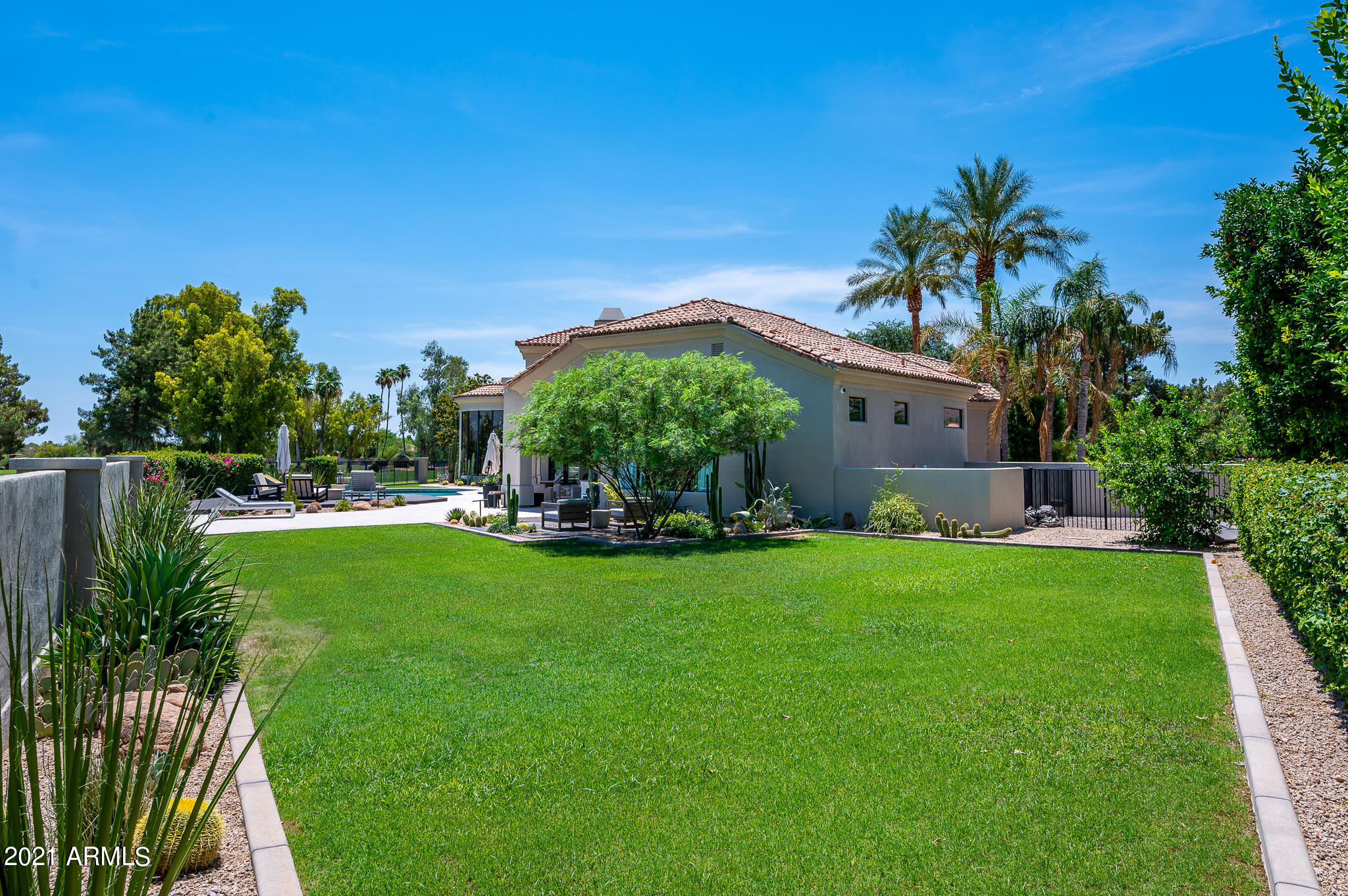 IRONWOOD AT CAMELBACK COUNTRY CLUB - Residential