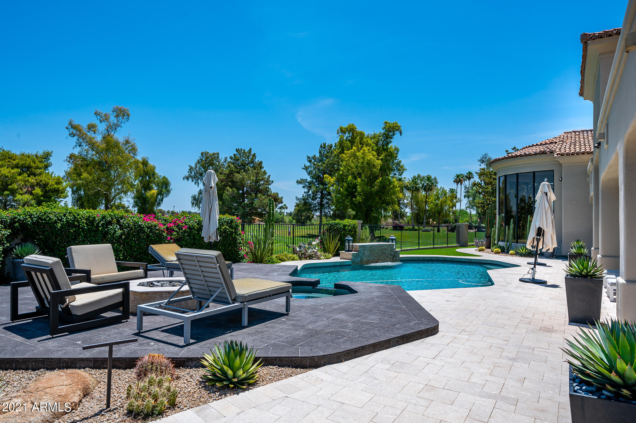 IRONWOOD AT CAMELBACK COUNTRY CLUB - Residential