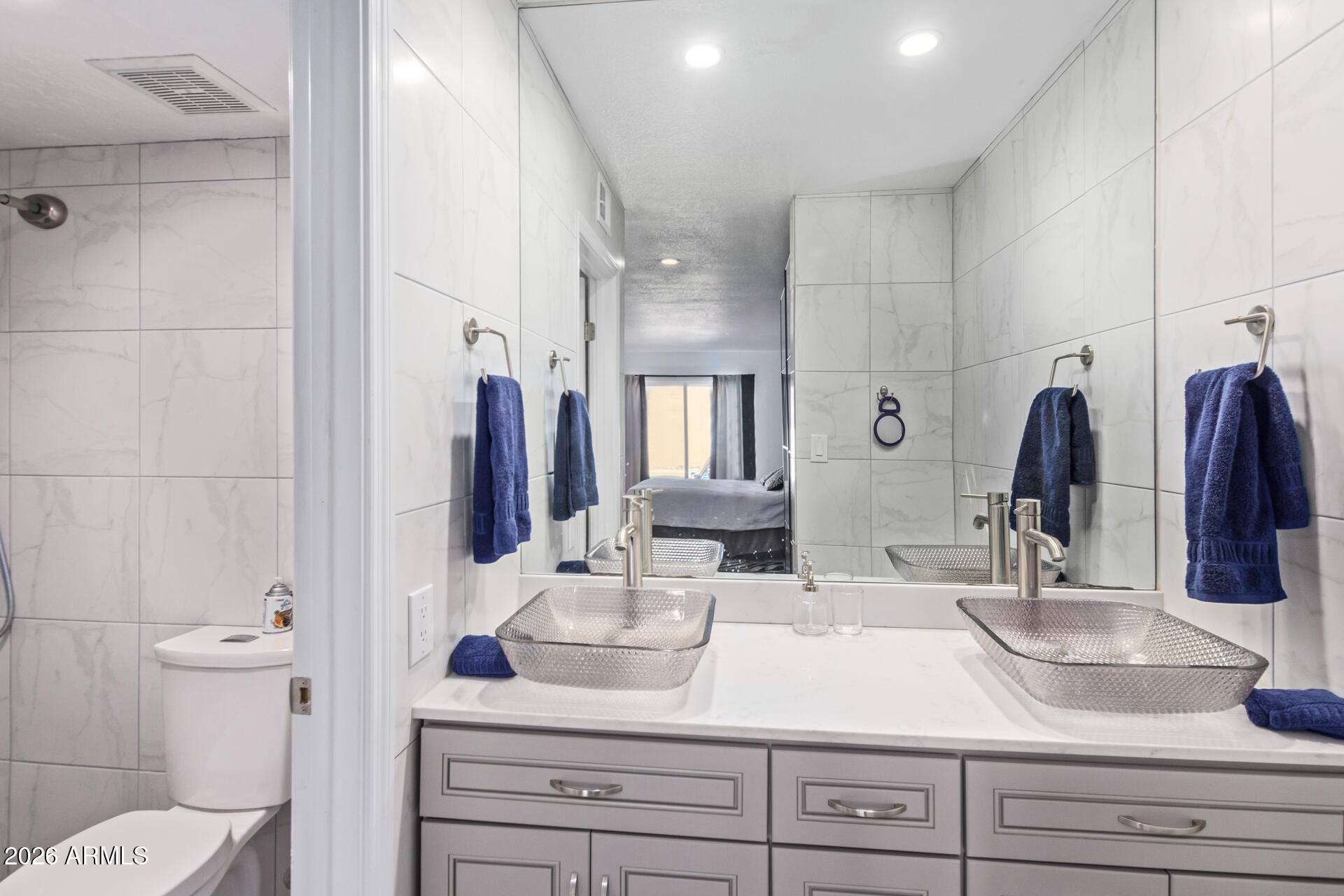 SCOTTSDALE VISTA
NORTH TOWNHOMES - Residential