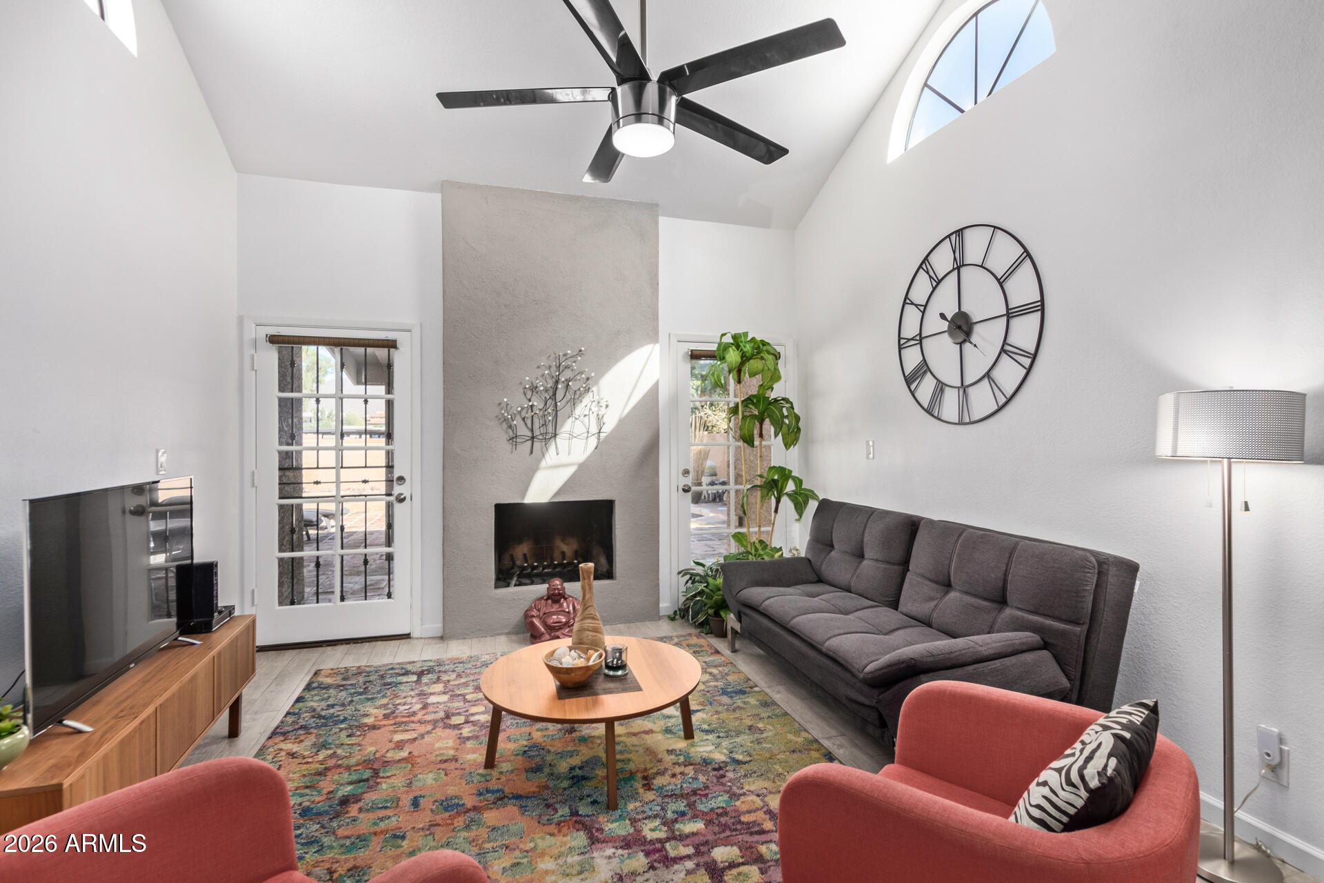 SCOTTSDALE VISTA
NORTH TOWNHOMES - Residential
