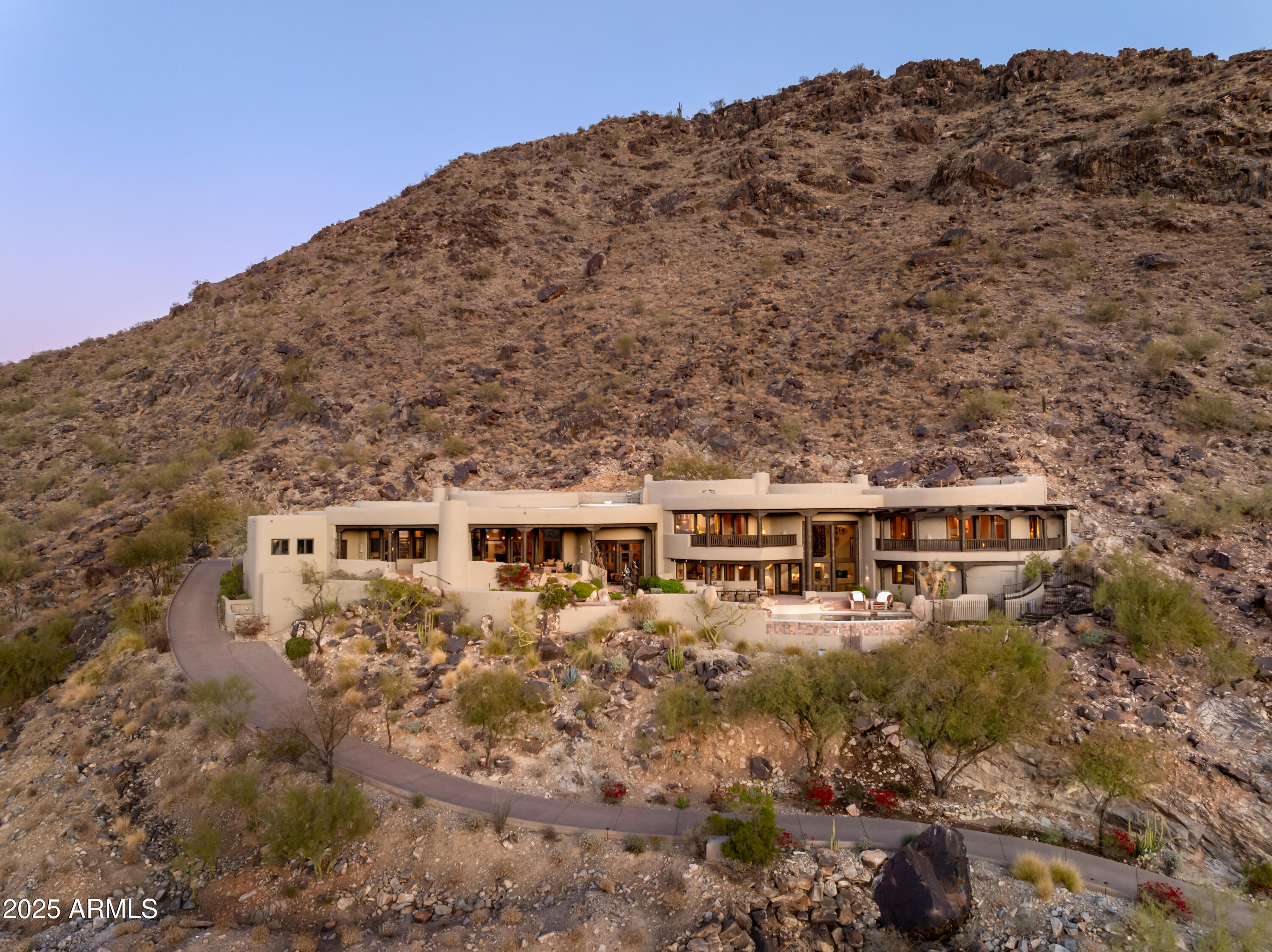 LAS BRISAS - Residential
