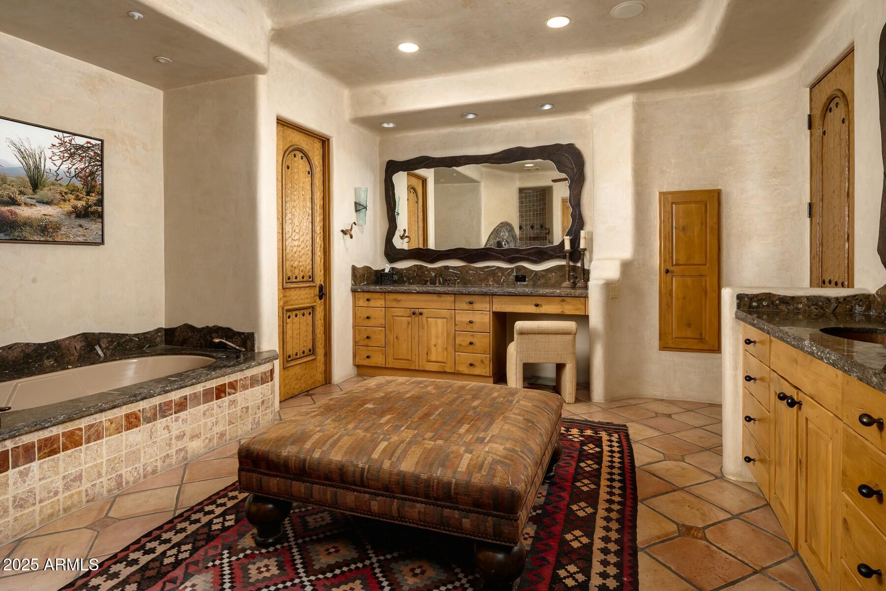 LAS BRISAS - Residential
