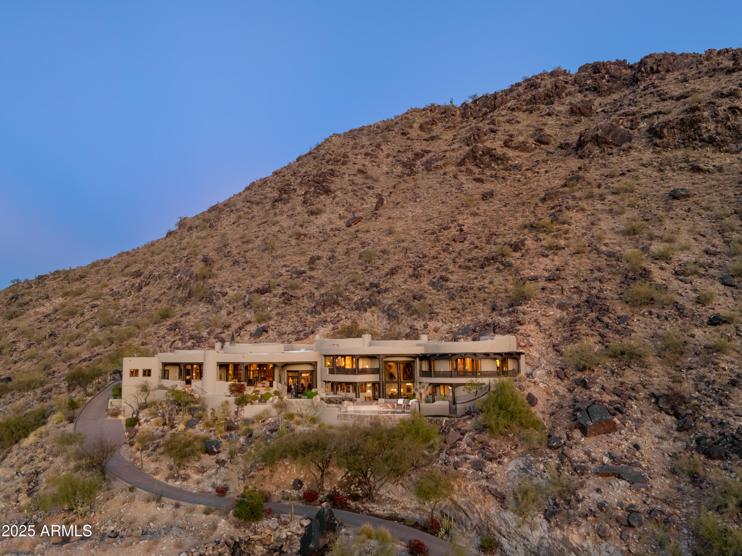 LAS BRISAS - Residential