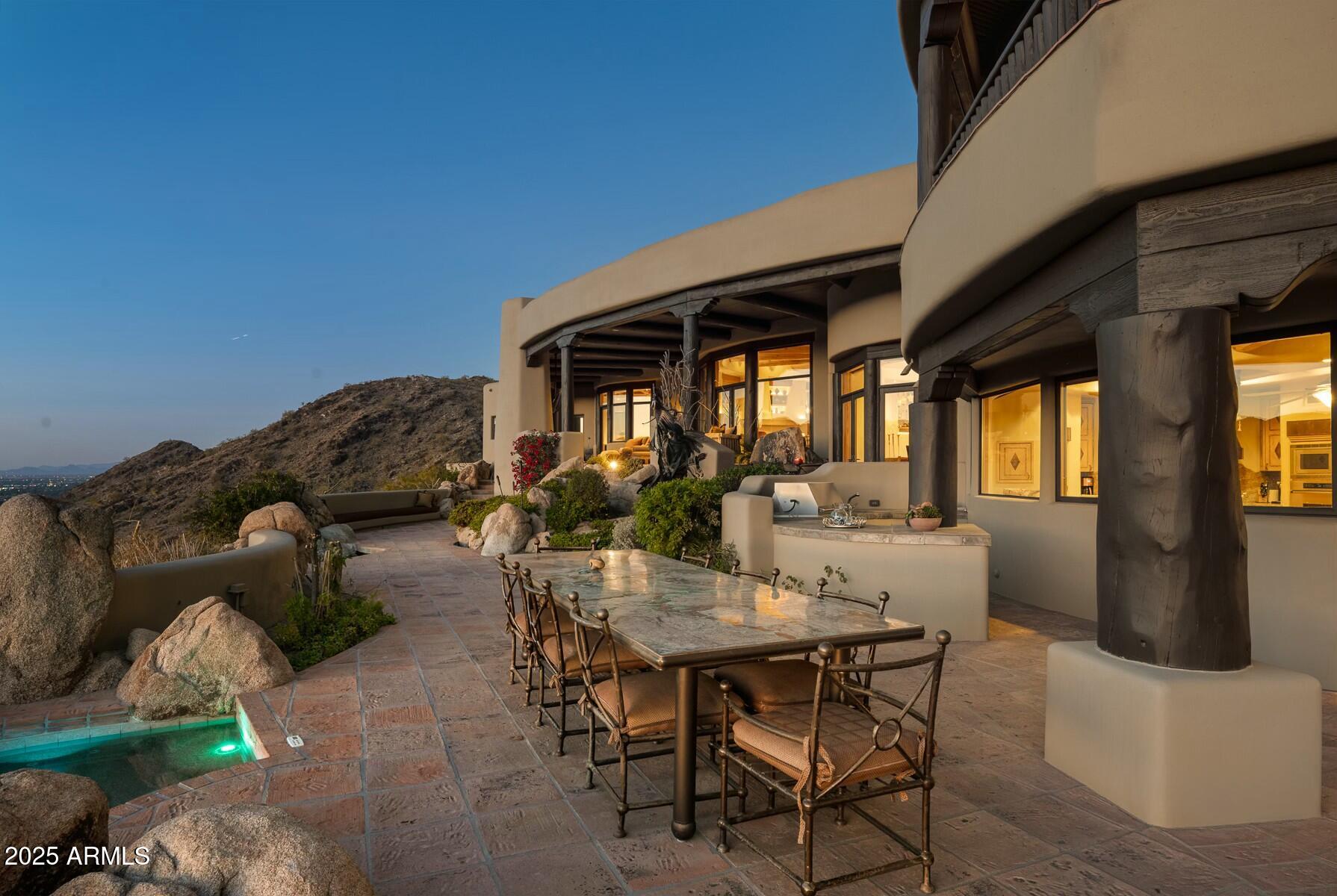 LAS BRISAS - Residential