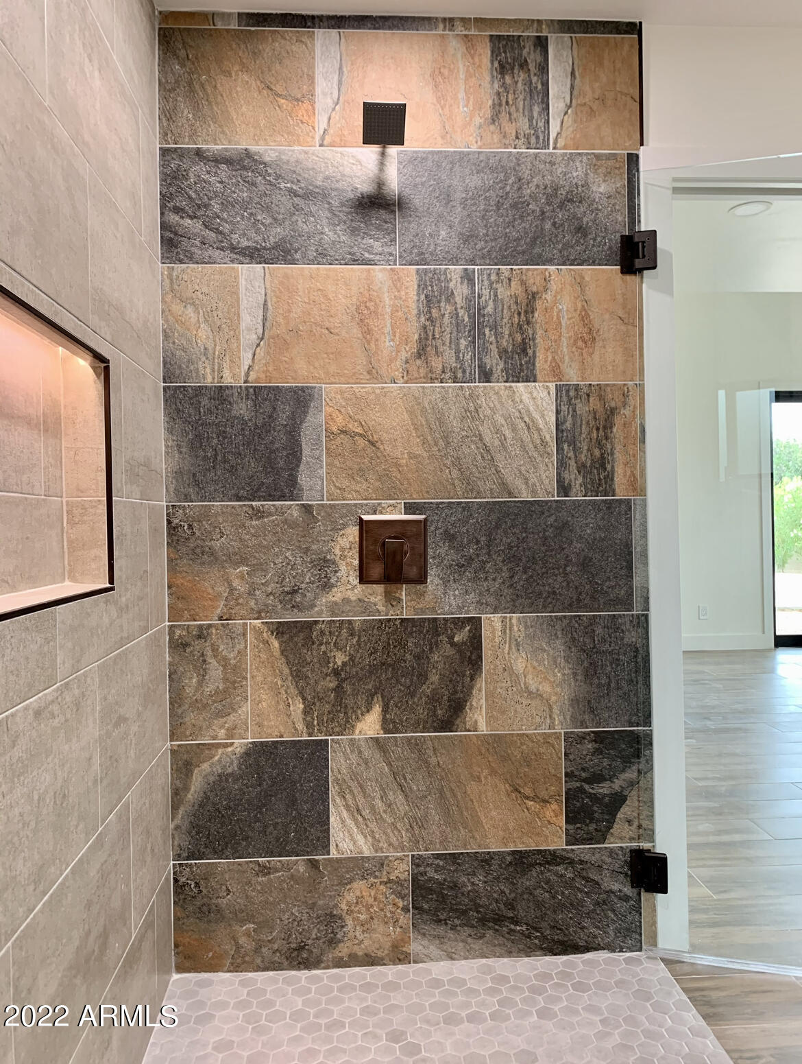 ARROYO HEIGHTS - Residential