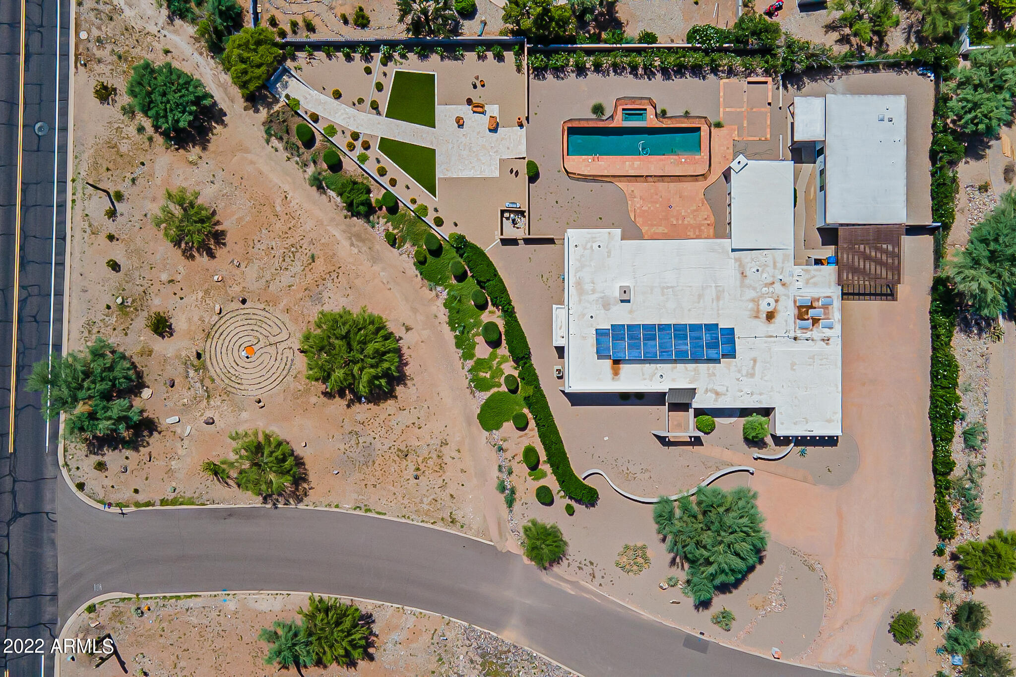 ARROYO HEIGHTS - Residential