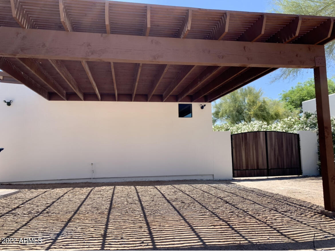 ARROYO HEIGHTS - Residential