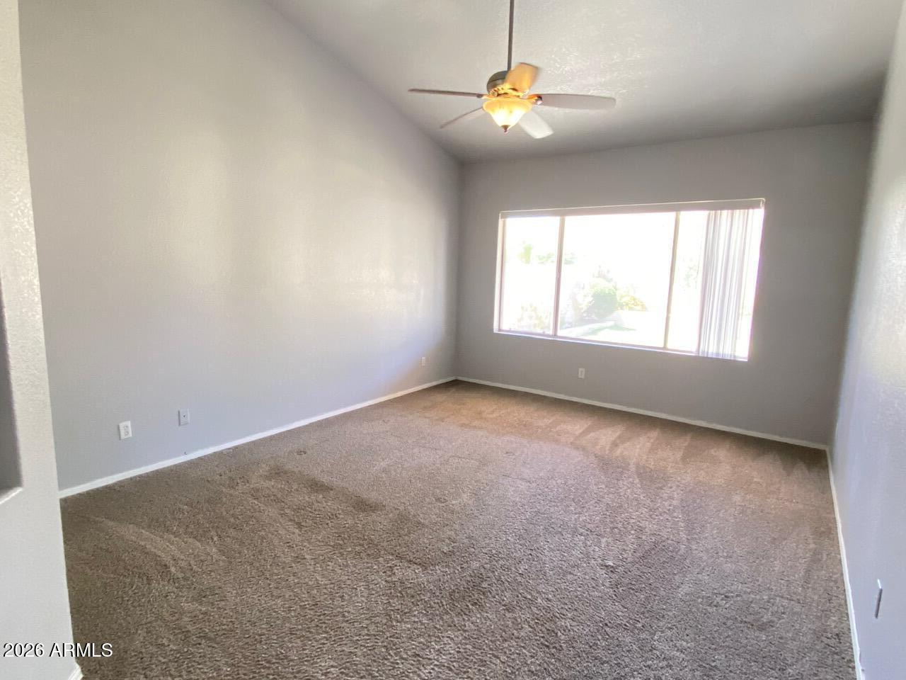 PARADISE VALLEY HORIZON UNIT 3 LOT 111-202 TR A-C - Residential Lease