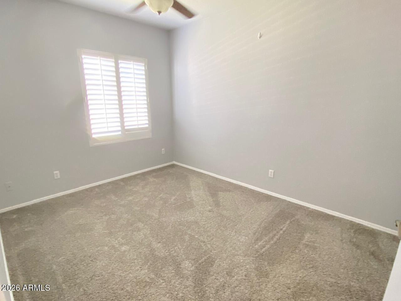 PARADISE VALLEY HORIZON UNIT 3 LOT 111-202 TR A-C - Residential Lease