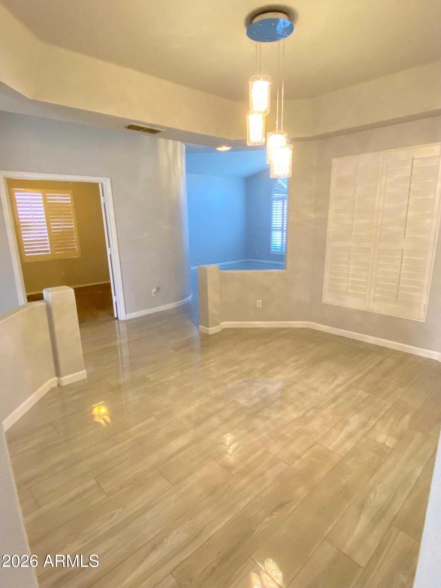PARADISE VALLEY HORIZON UNIT 3 LOT 111-202 TR A-C - Residential Lease