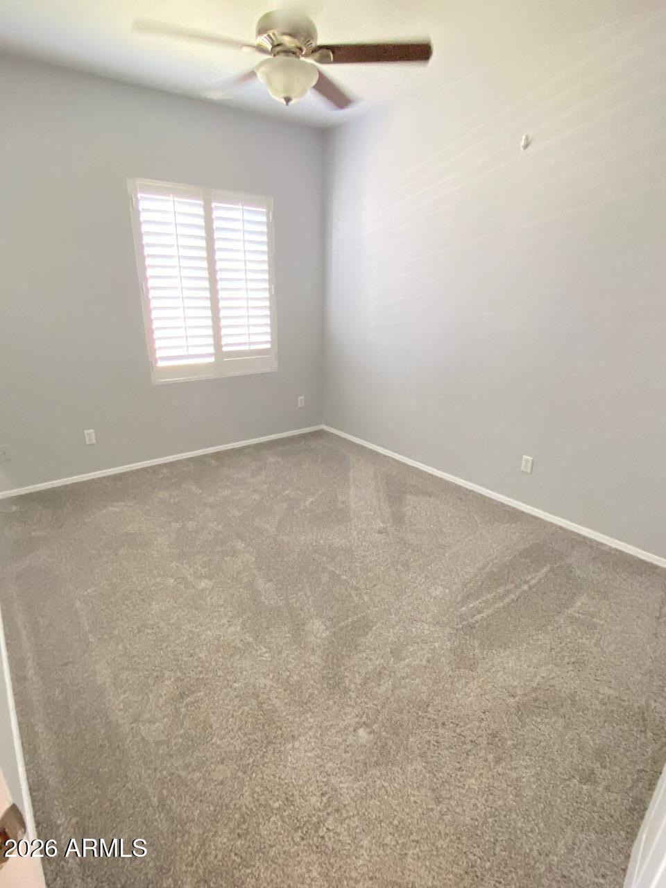 PARADISE VALLEY HORIZON UNIT 3 LOT 111-202 TR A-C - Residential Lease