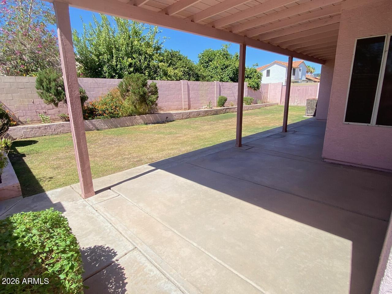 PARADISE VALLEY HORIZON UNIT 3 LOT 111-202 TR A-C - Residential Lease