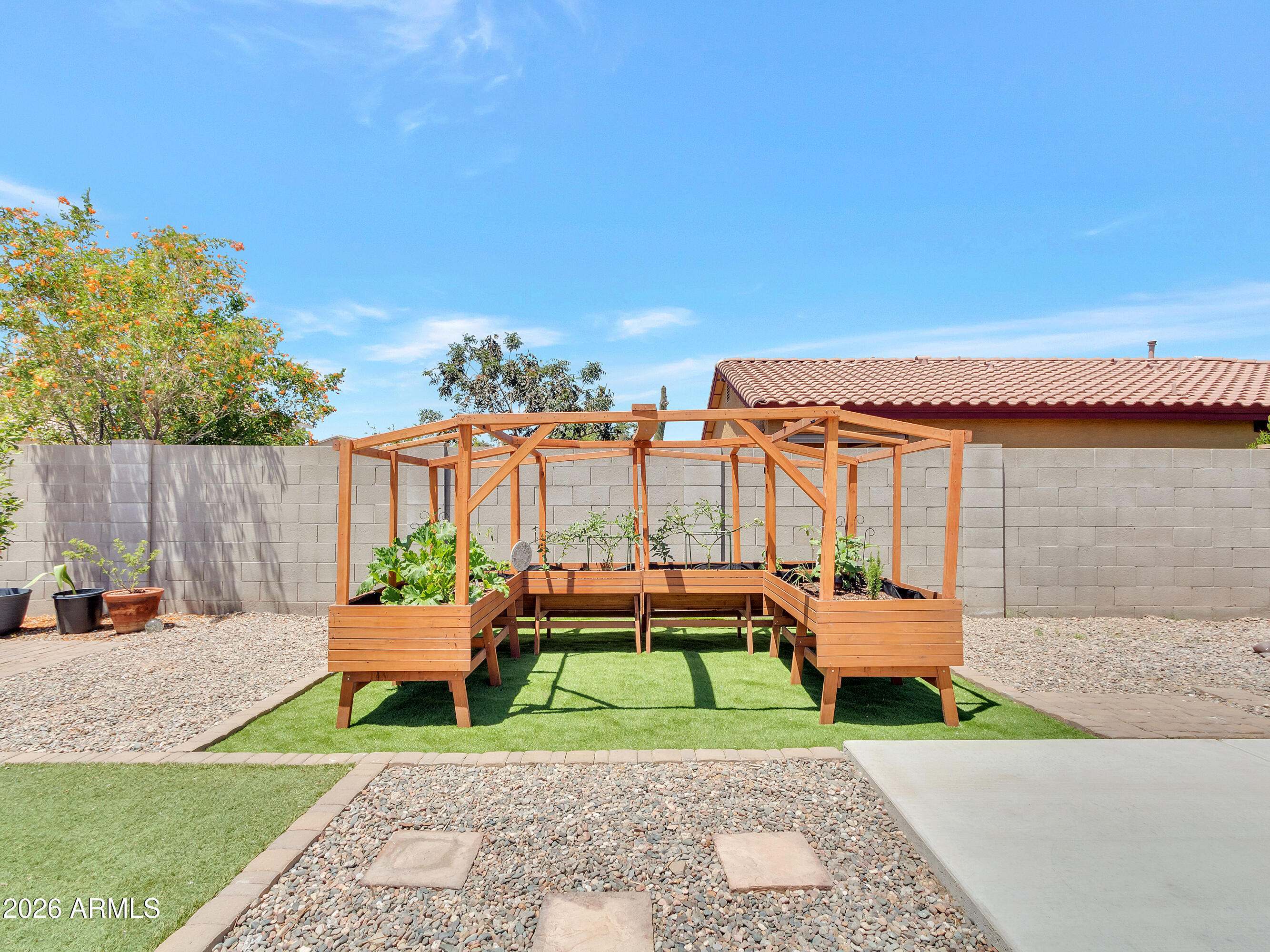 SILVA MOUNTAIN UNIT 1 - Residential