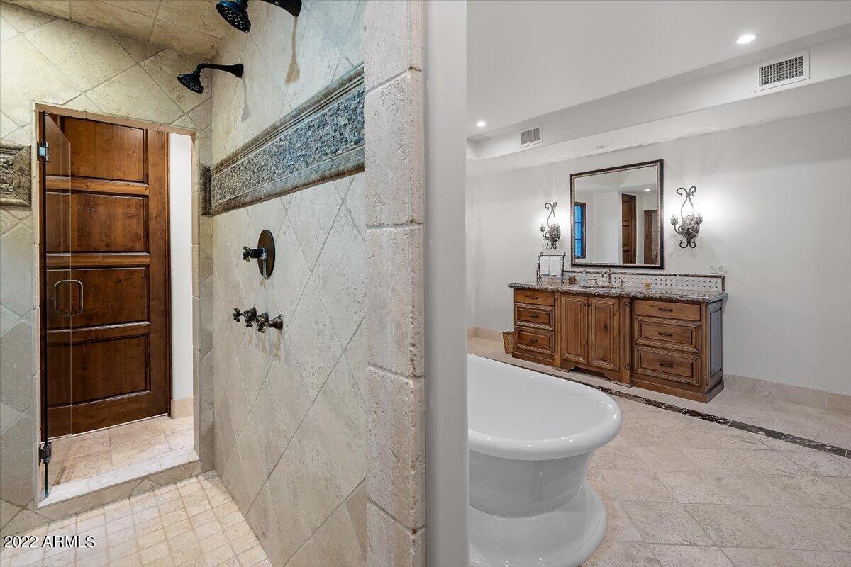 PINNACLE CANYON AT TROON NORTH UNIT 1 - Residential