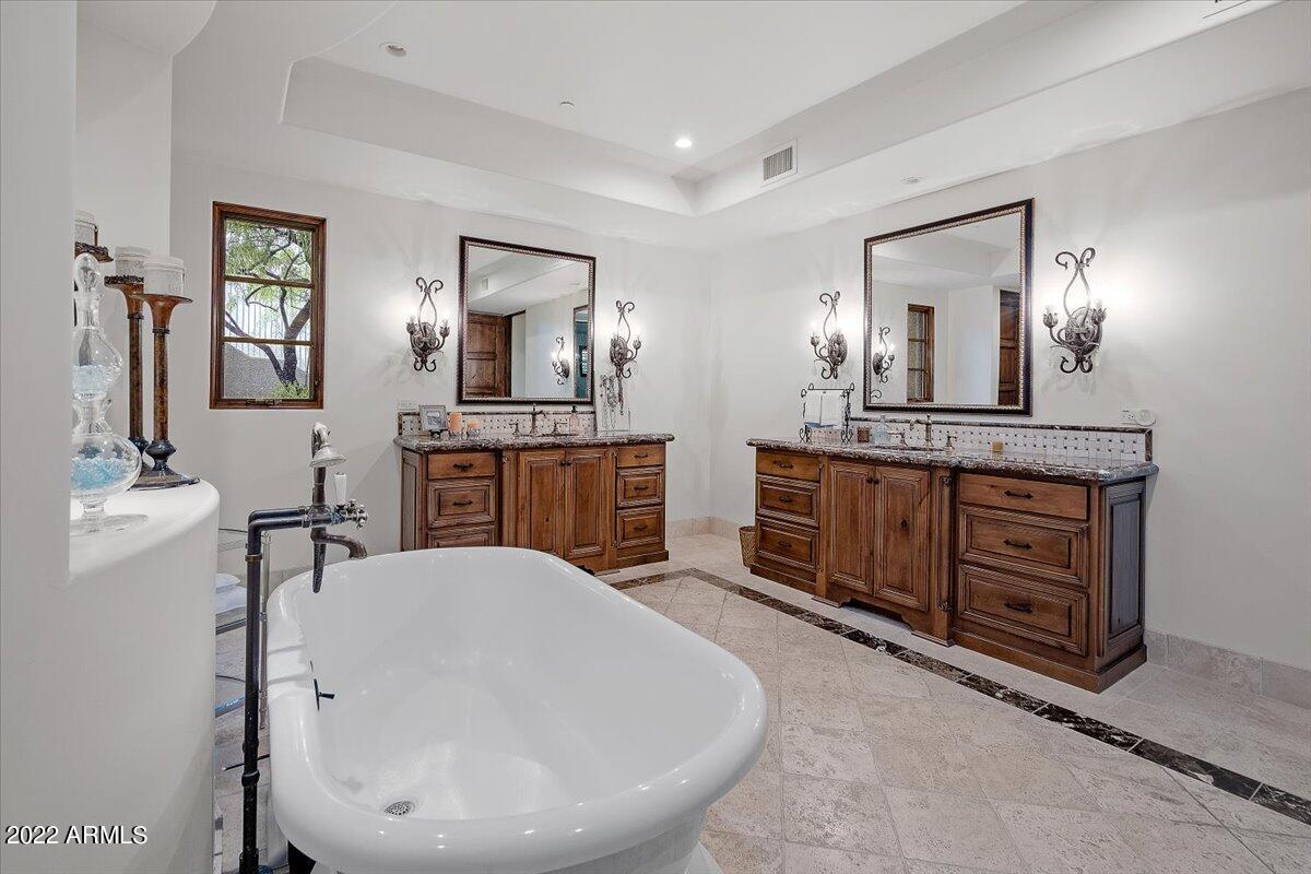 PINNACLE CANYON AT TROON NORTH UNIT 1 - Residential