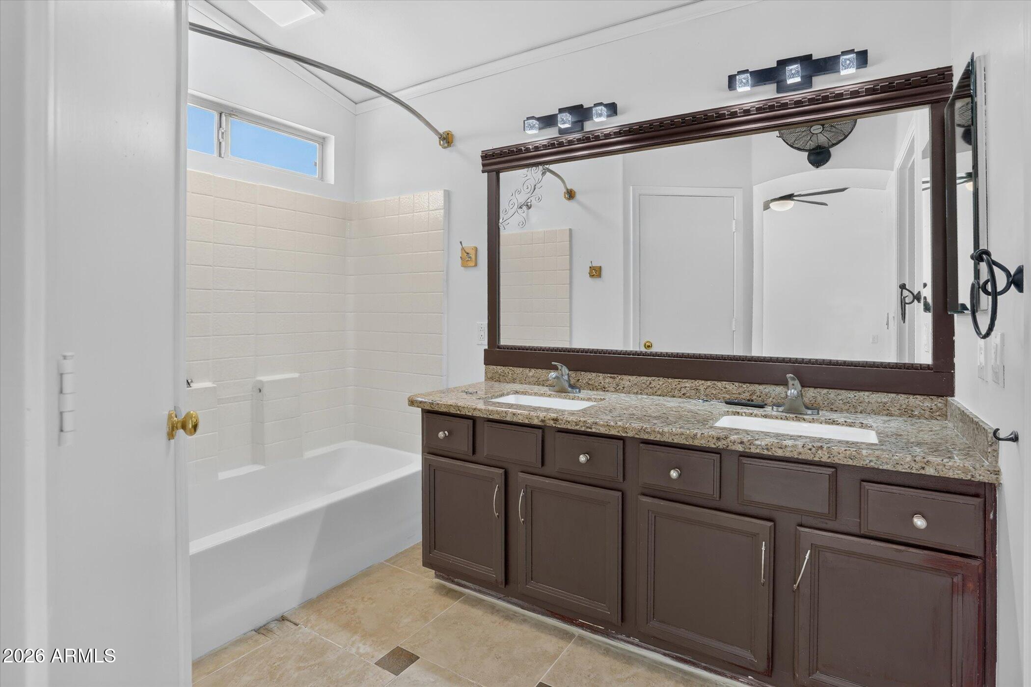 CRYSTAL CREEK - Residential
