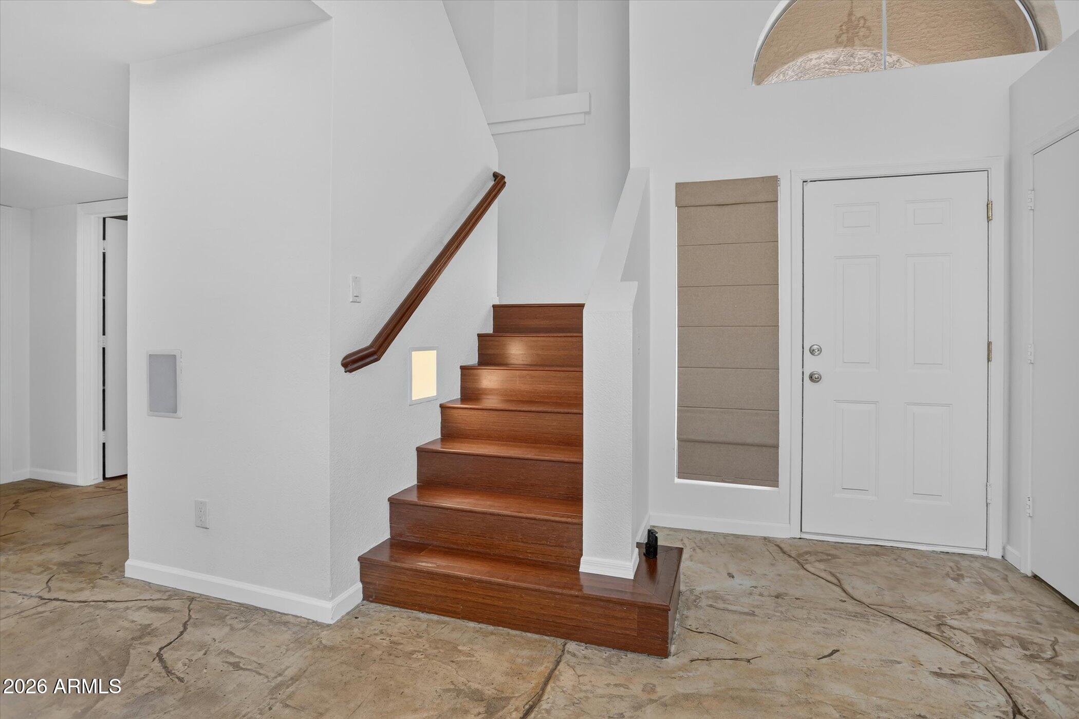 CRYSTAL CREEK - Residential