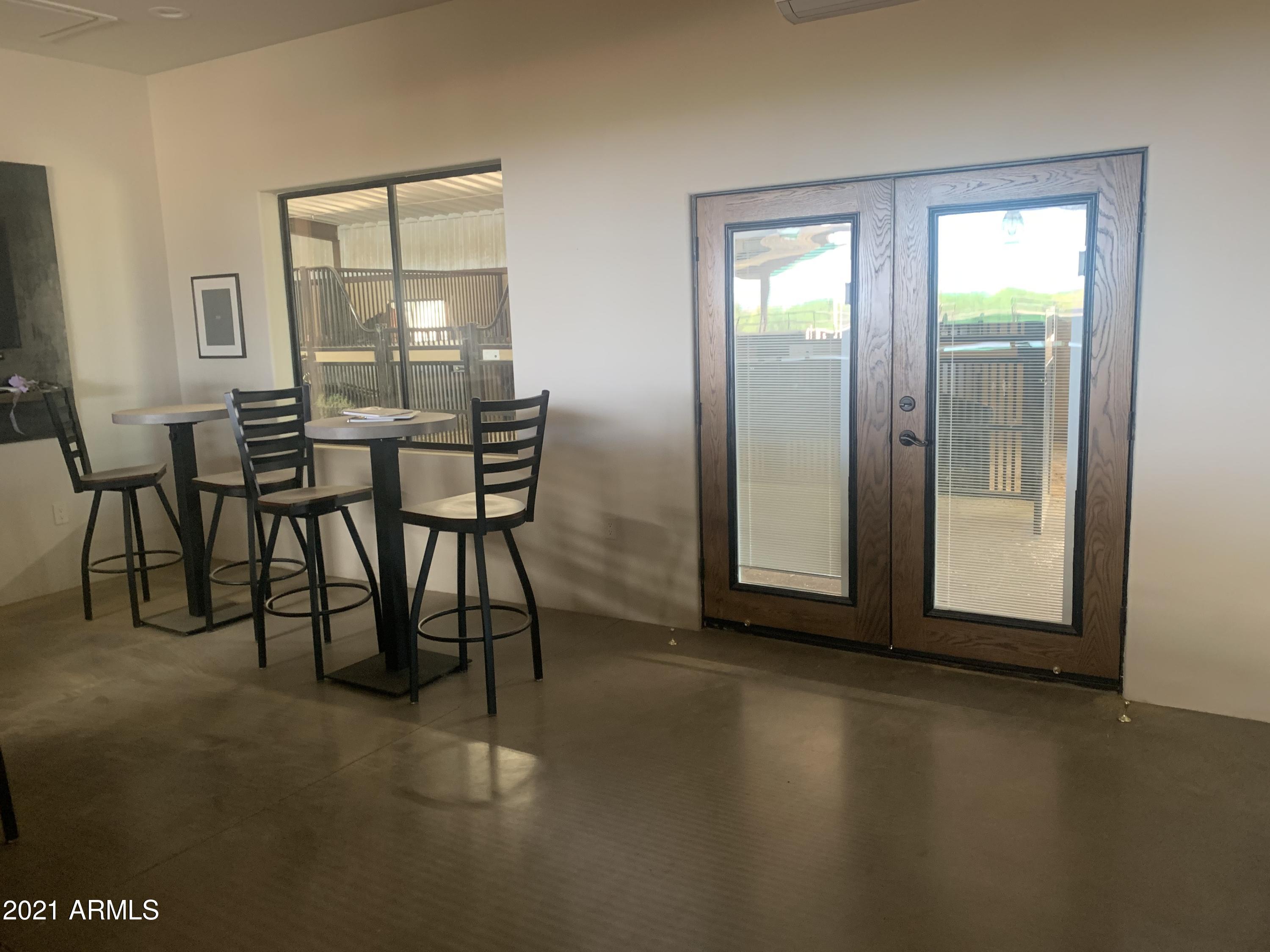Premier Equestrian Facility - Residential
