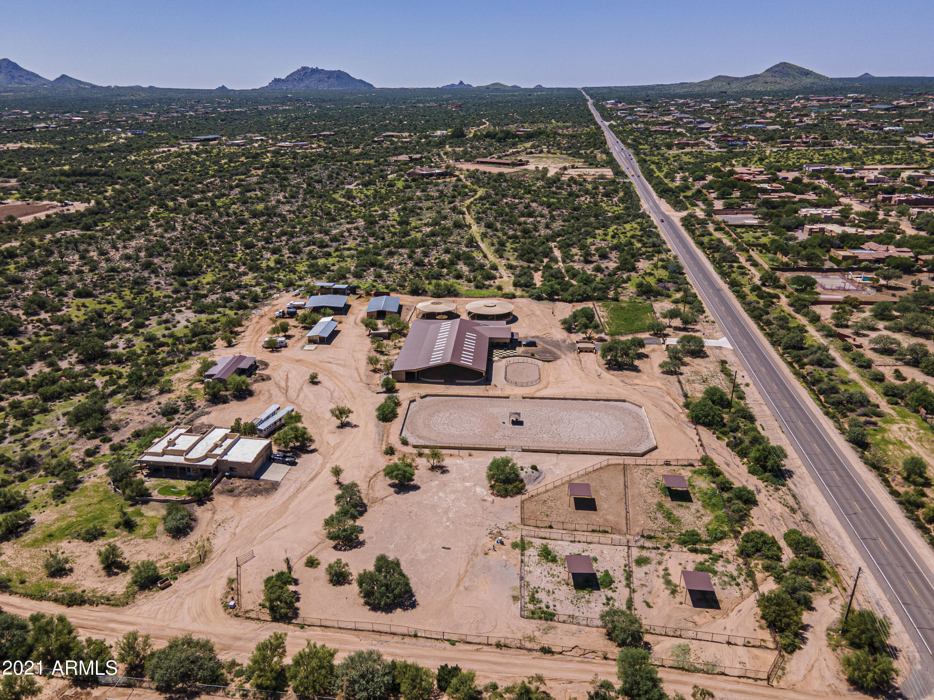 Premier Equestrian Facility - Residential