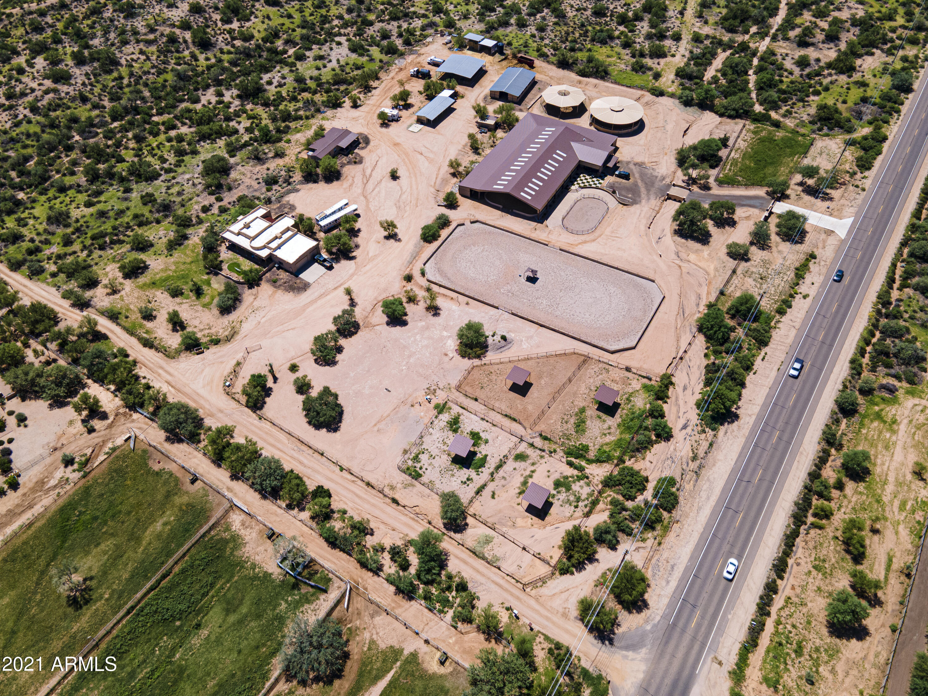 Premier Equestrian Facility - Residential