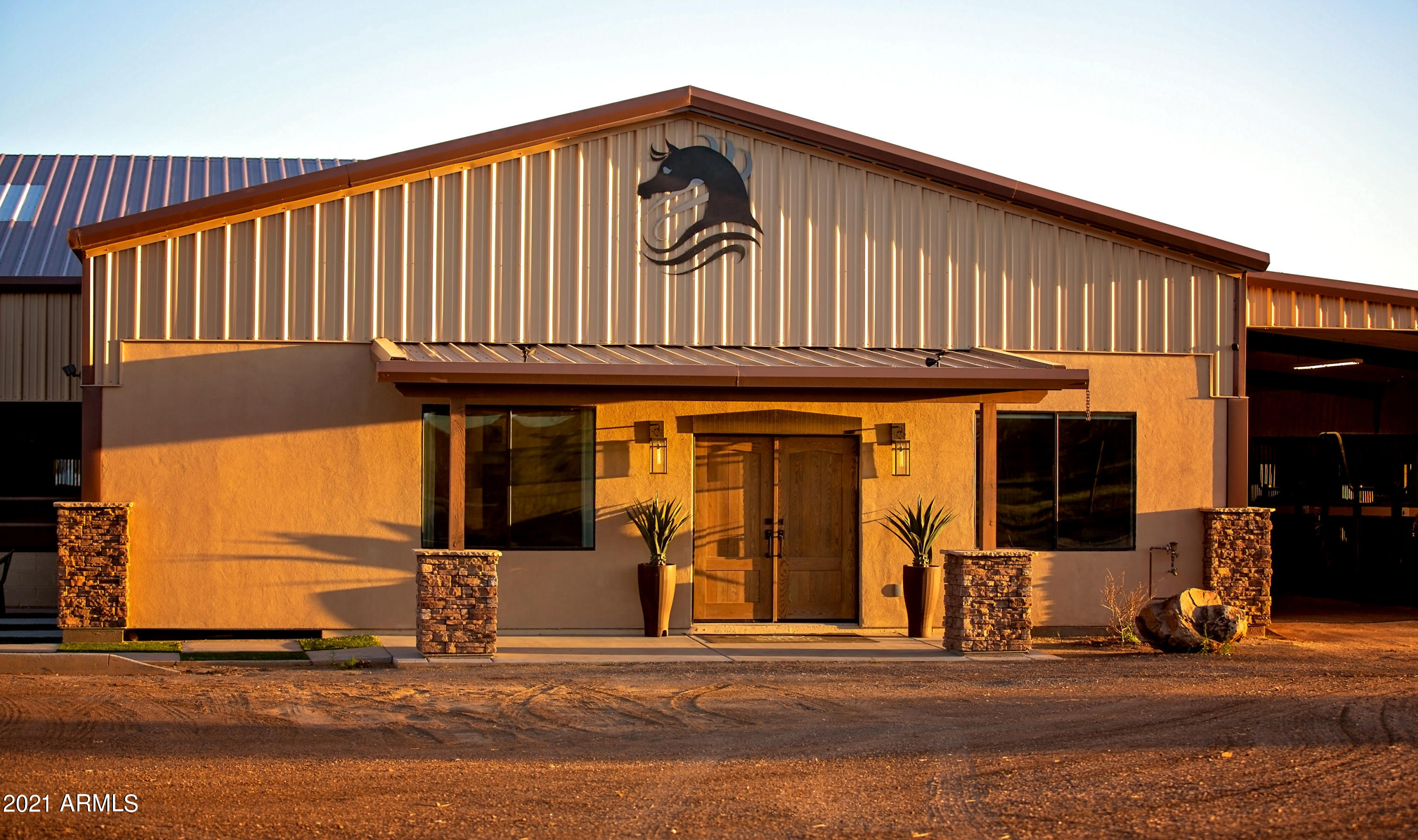 Premier Equestrian Facility - Residential
