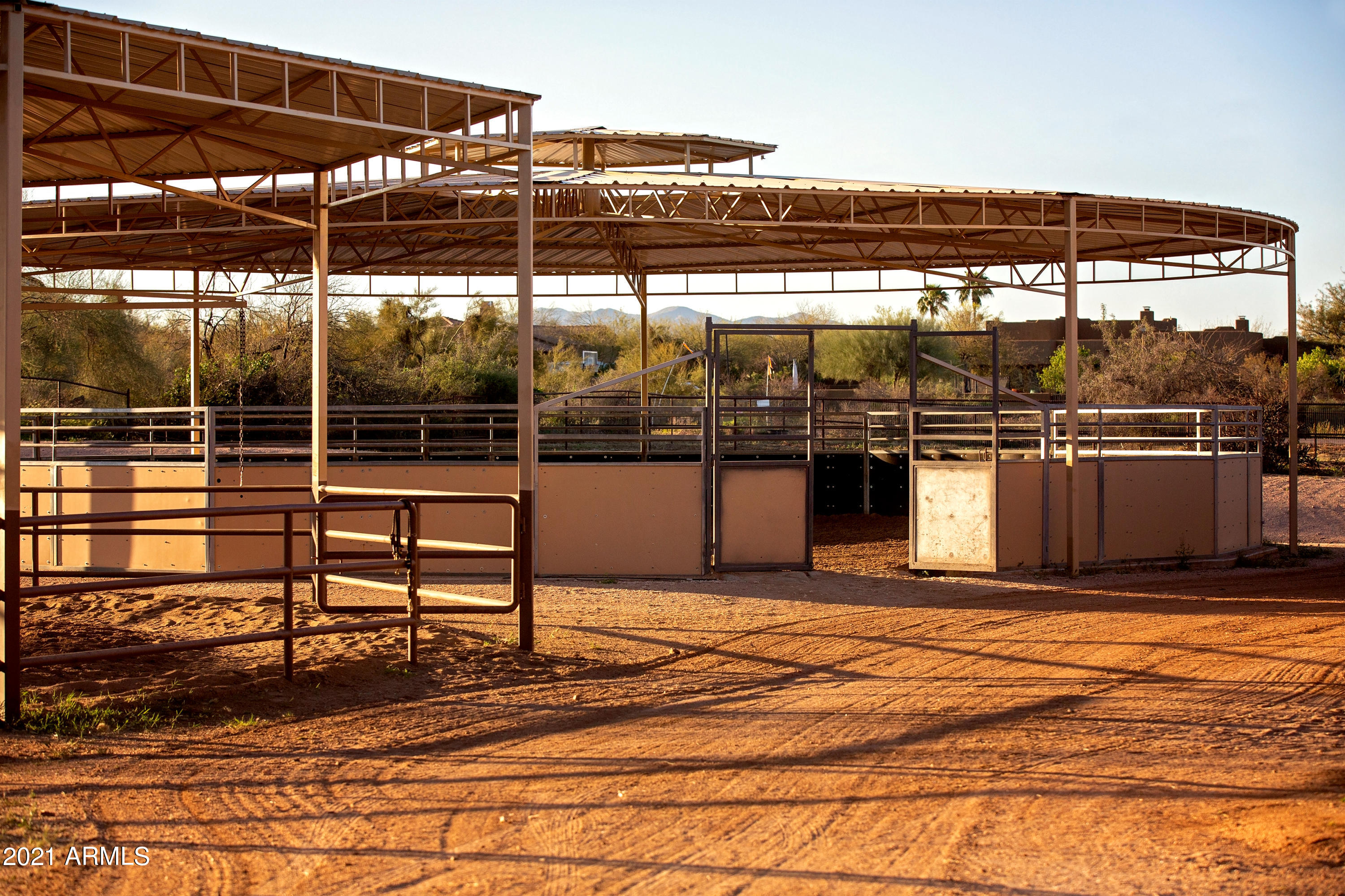 Premier Equestrian Facility - Residential