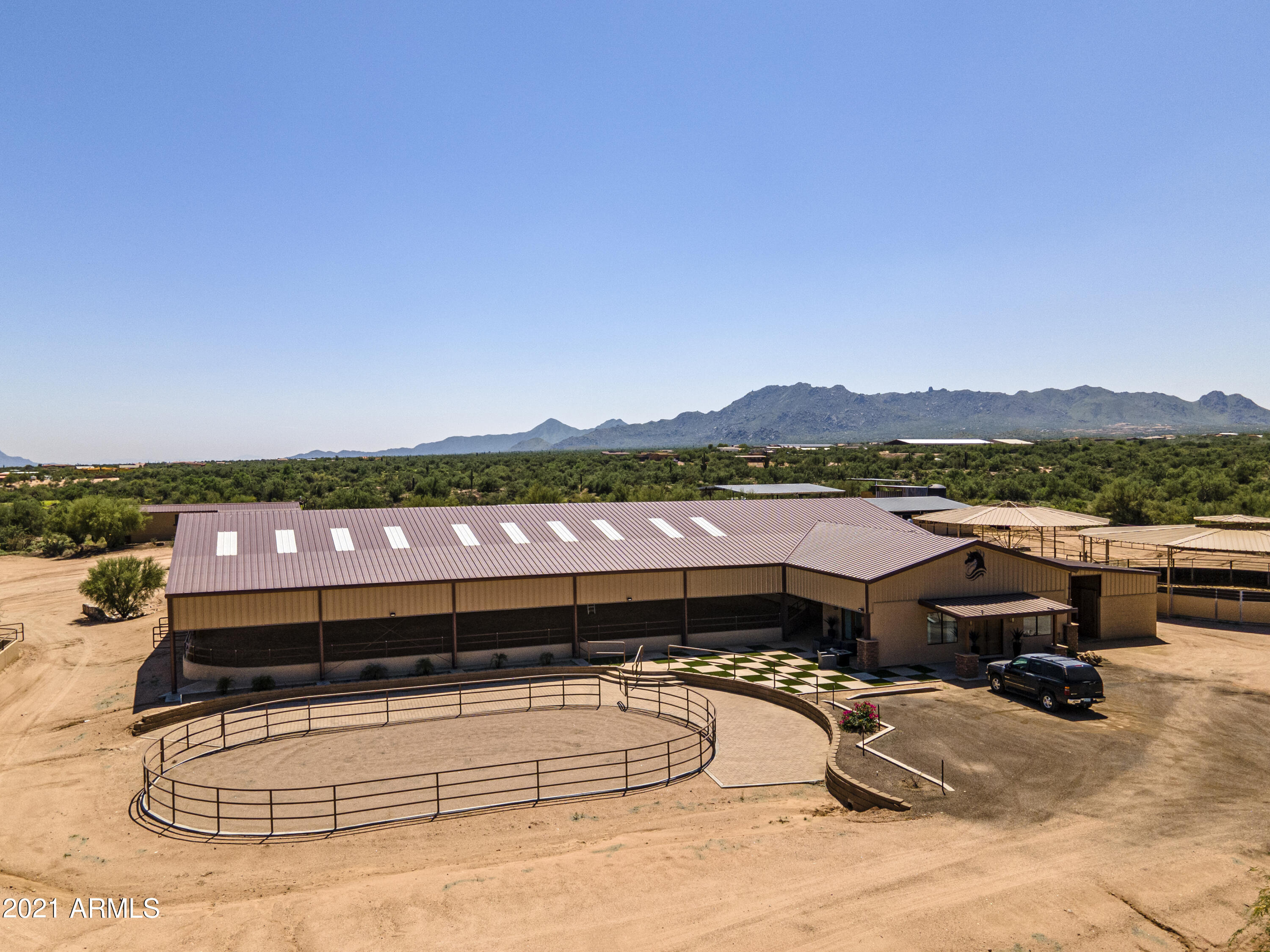 Premier Equestrian Facility - Residential
