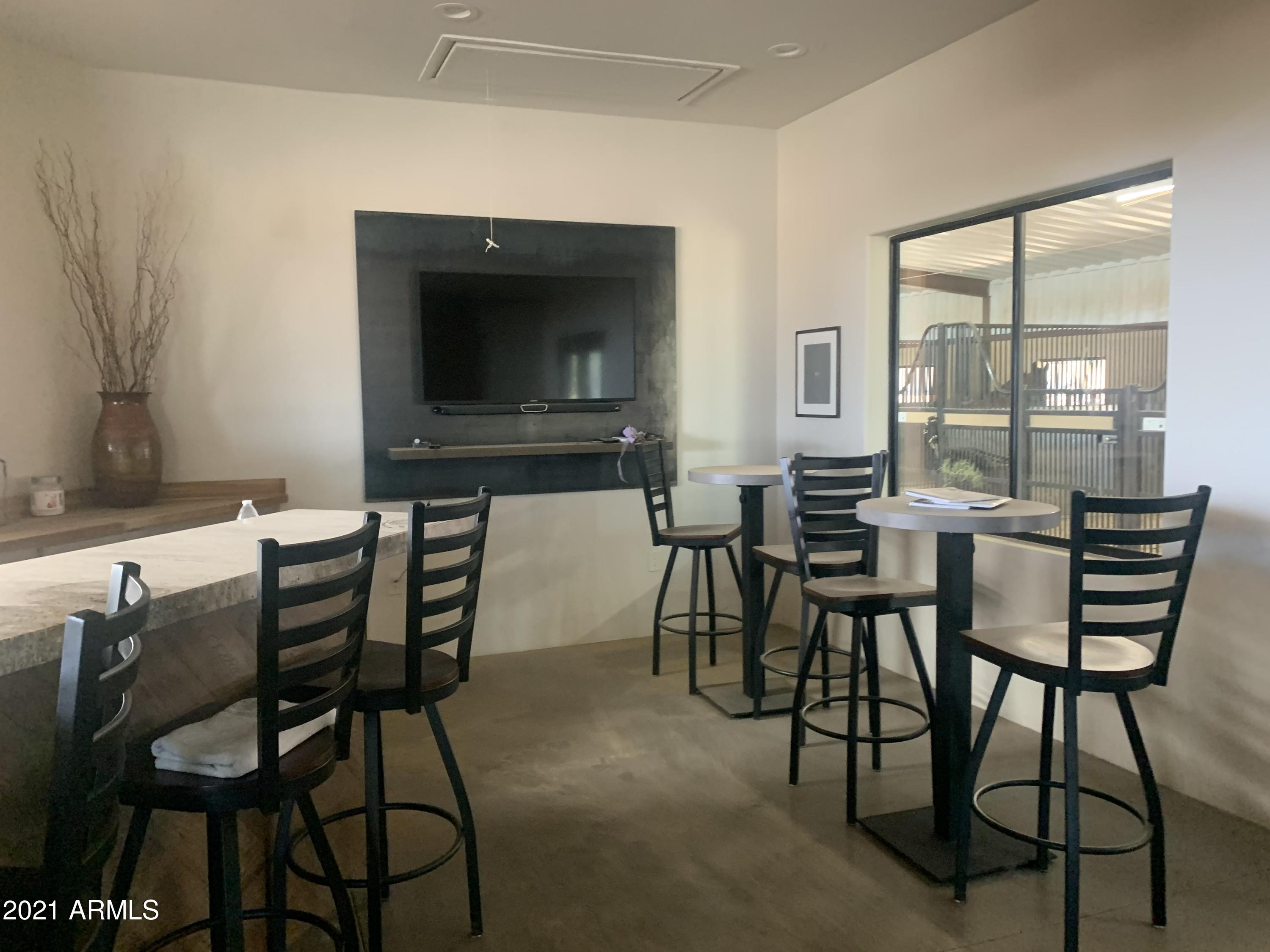 Premier Equestrian Facility - Residential