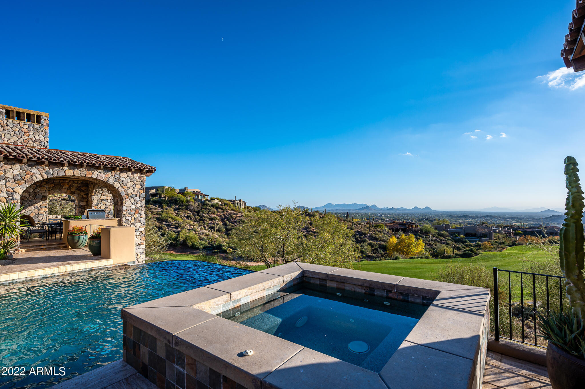DESERT MOUNTAIN - Residential
