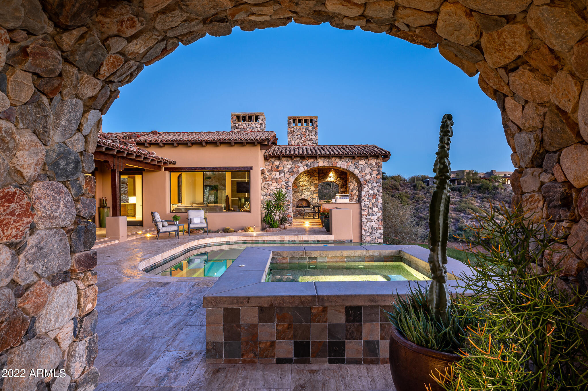 DESERT MOUNTAIN - Residential