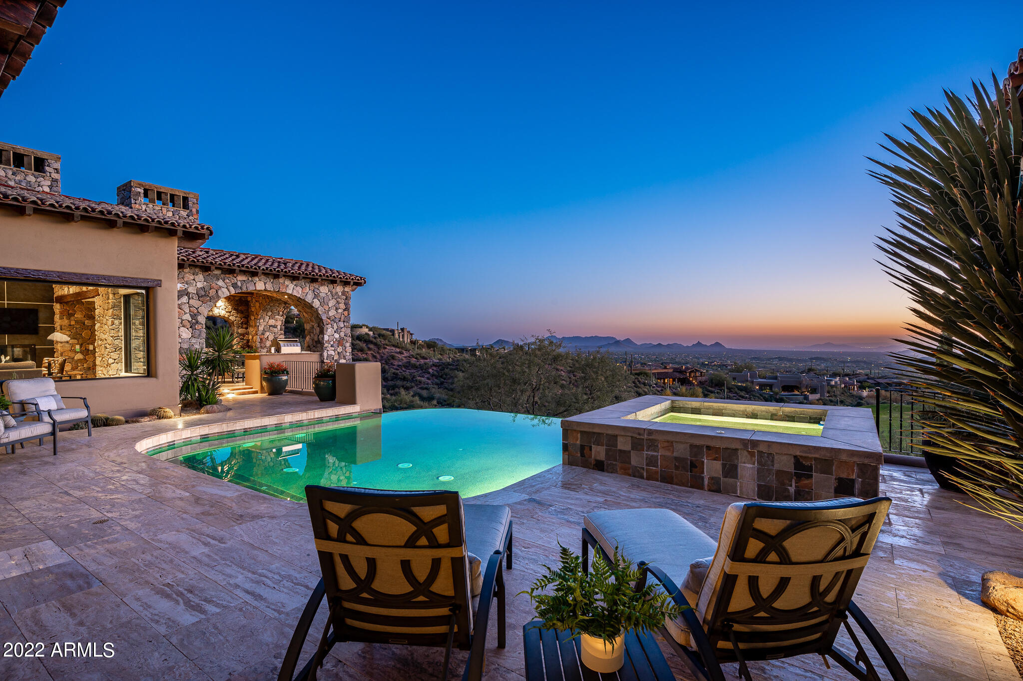 DESERT MOUNTAIN - Residential